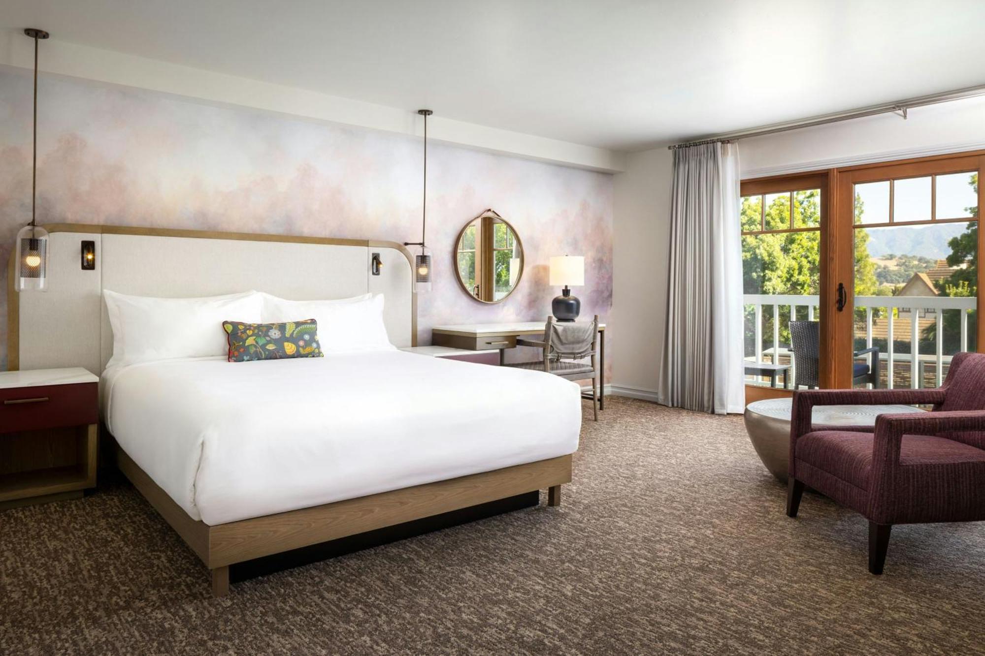 King Suite Sofa Bed Pool View,1704966787:JPEG