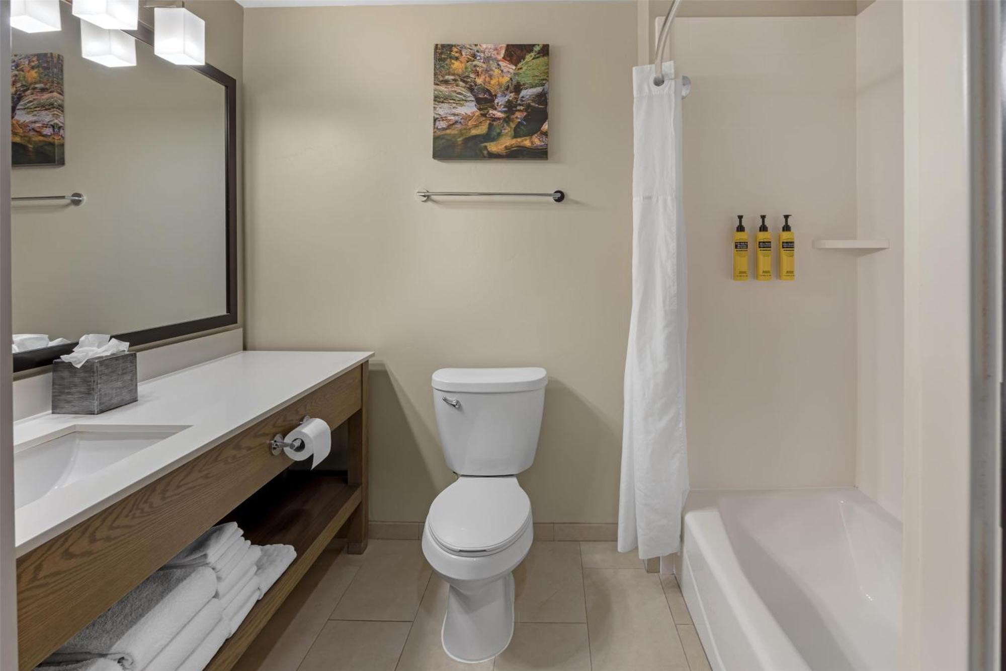 Two-Bedrooms Suite