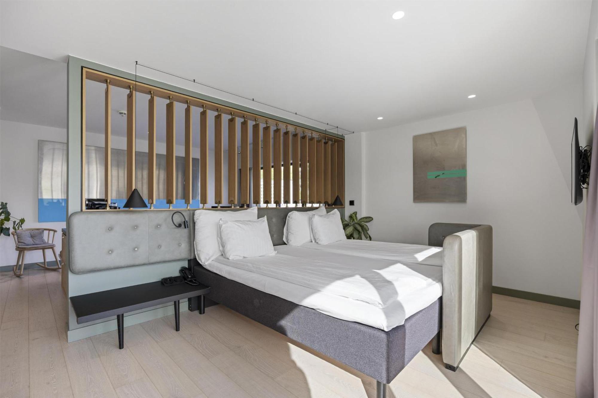 Suite Dolk mit Balkon und Seeblick
