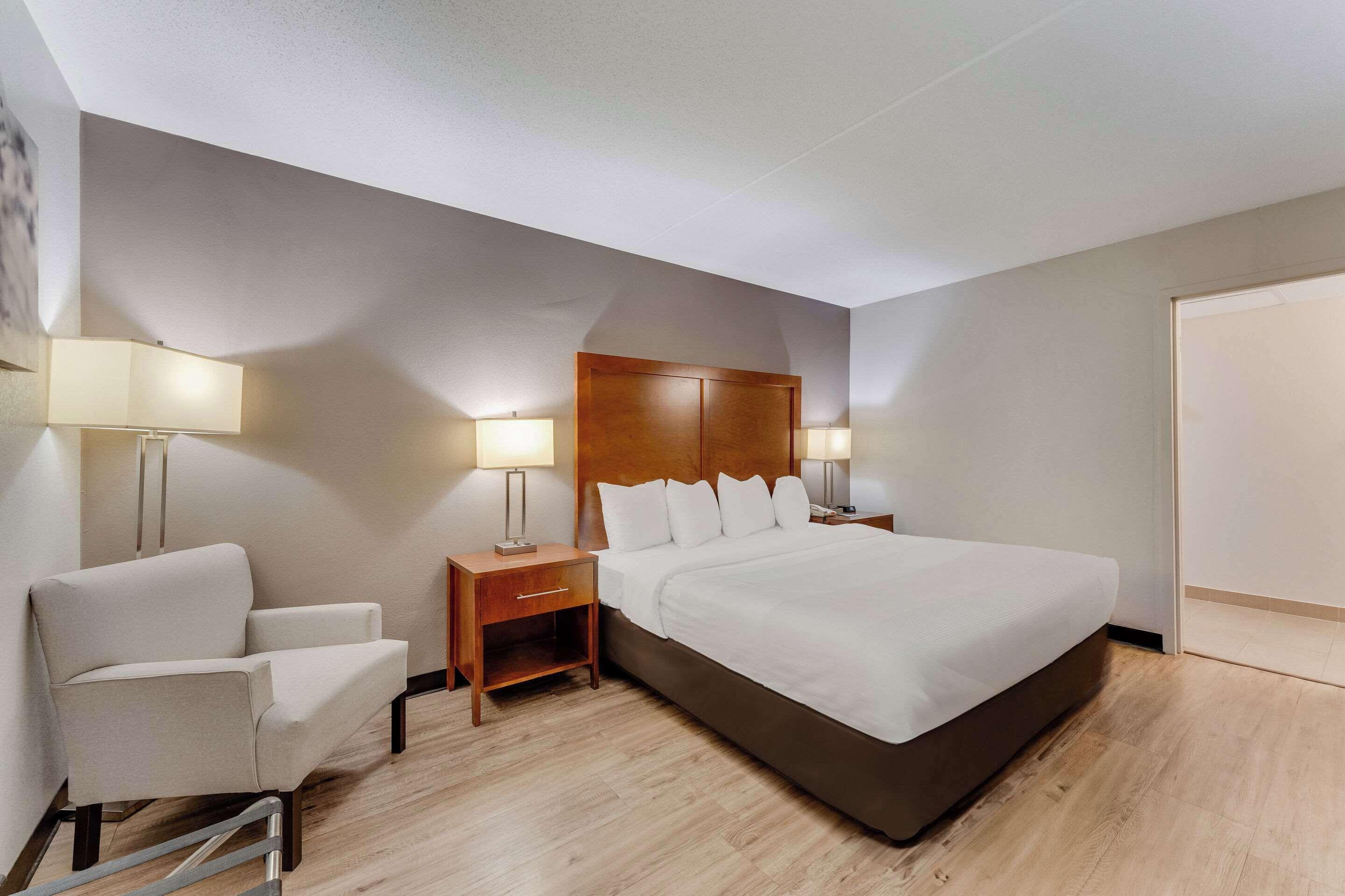 King Room - Disability Access/Non Smoking