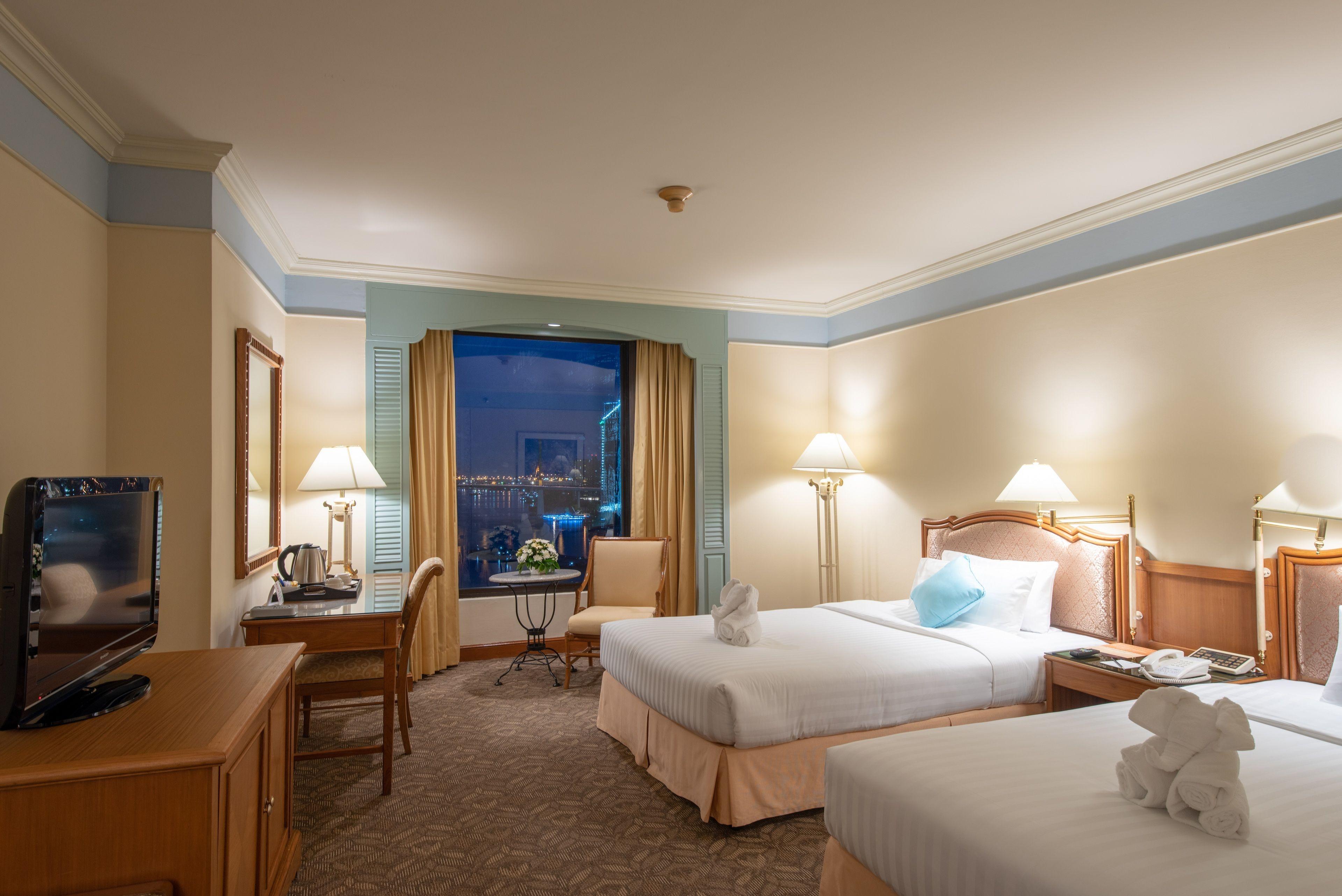 Premier Twin Room River View