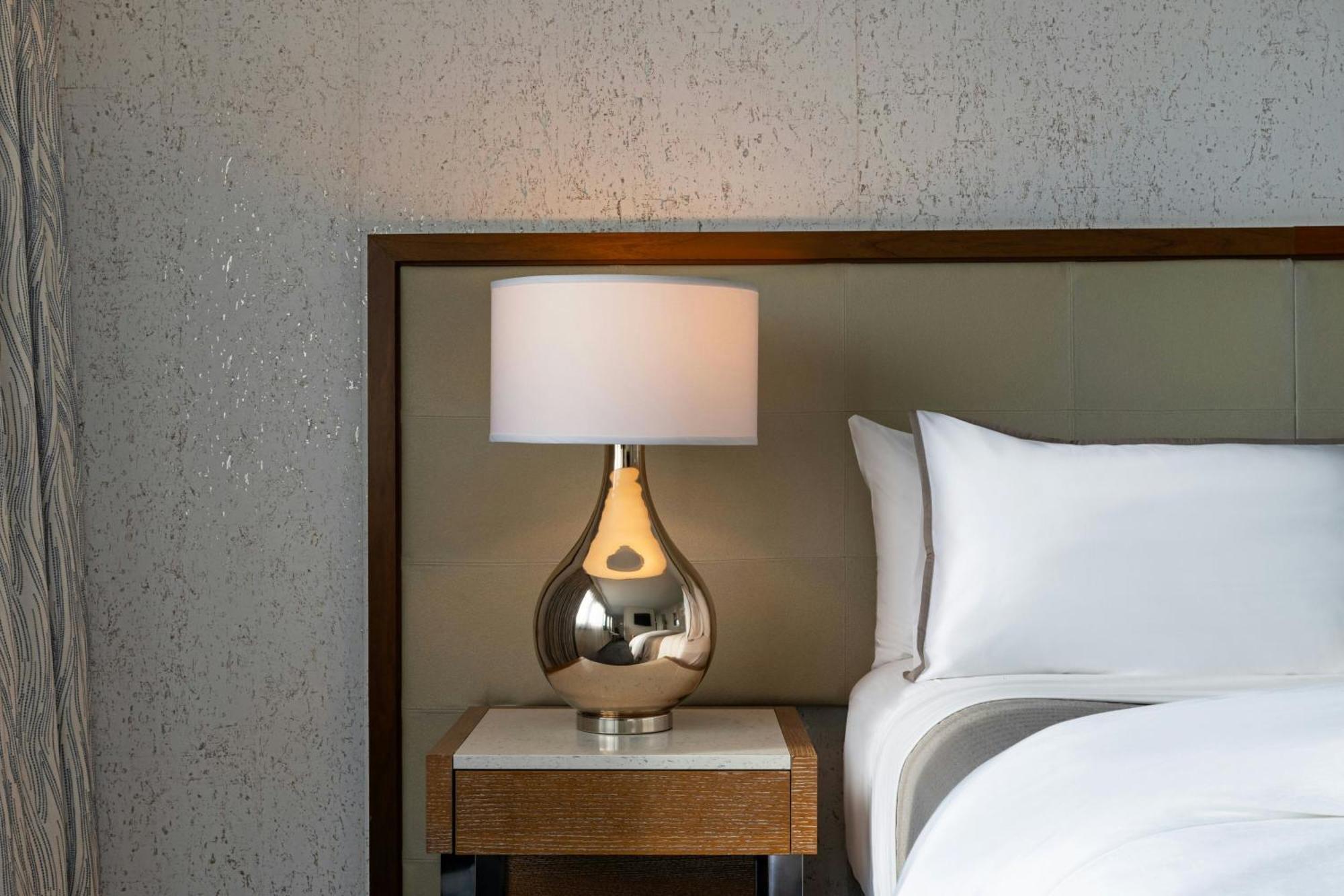 Junior Suite, 1 King, Sofa bed,1706793122:JPEG