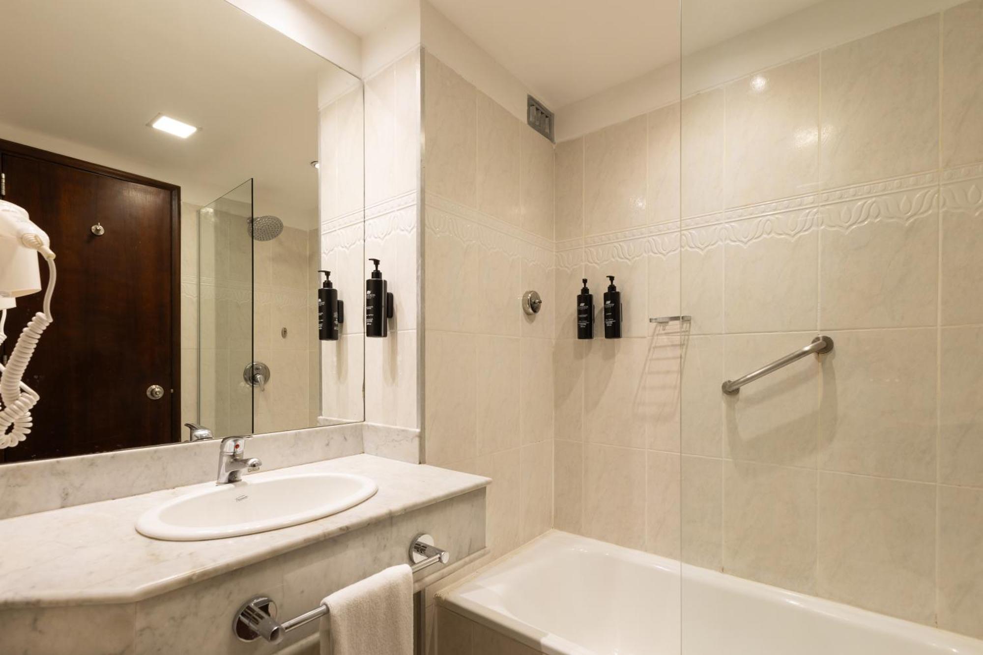 Quarto Standard com 2 Camas de Solteiro