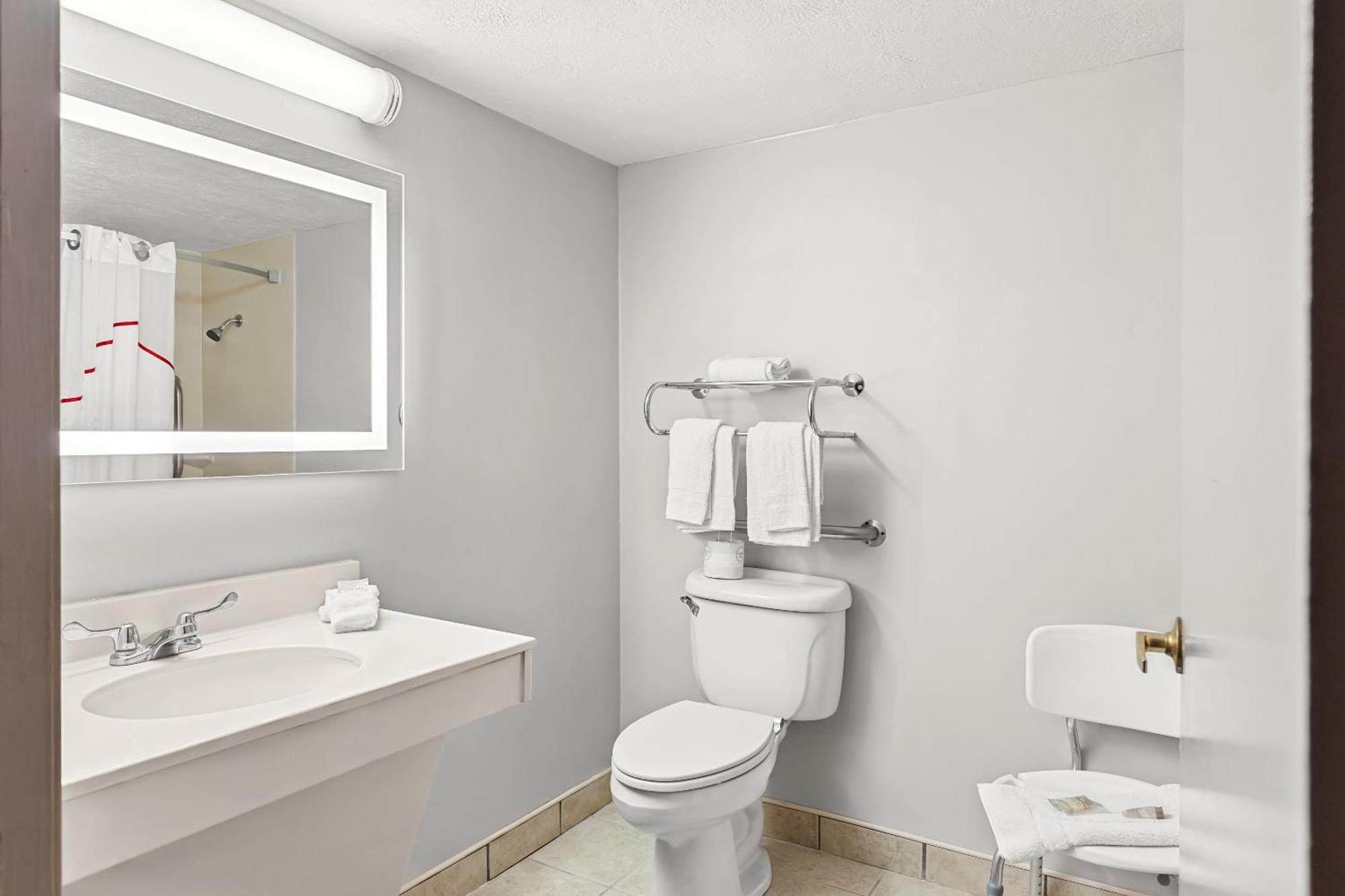 Superior King Room- Disability Access - Non-Smoking