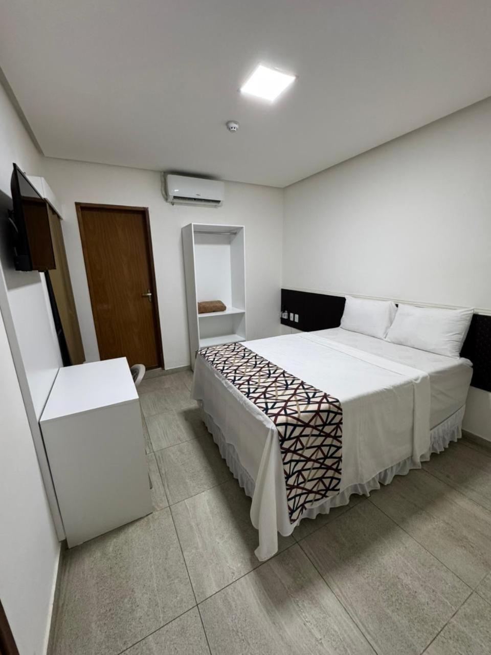 Quarto Duplo Standard