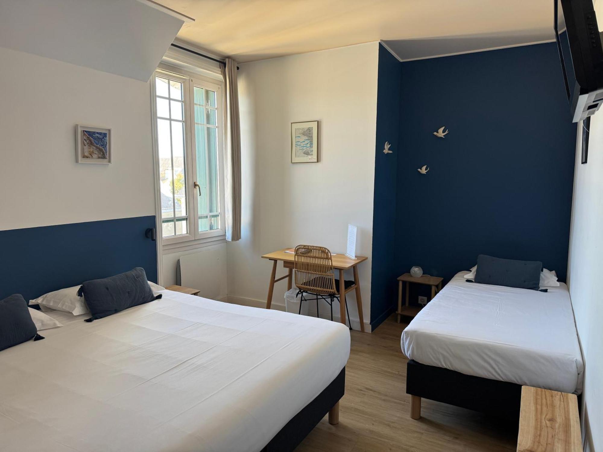Triple Room,1707058954:JPEG