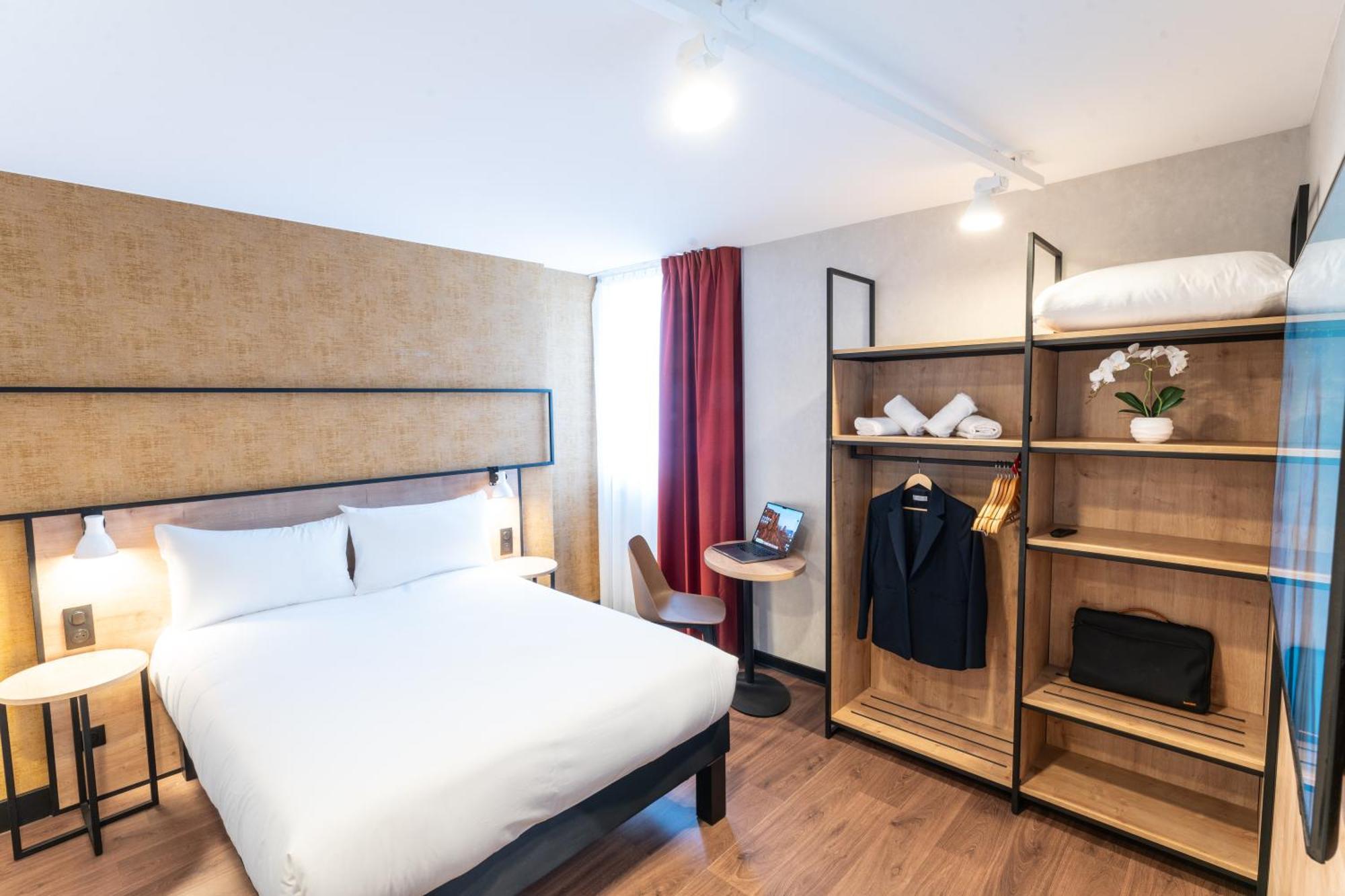 Standard Double Room,1771320533:JPEG