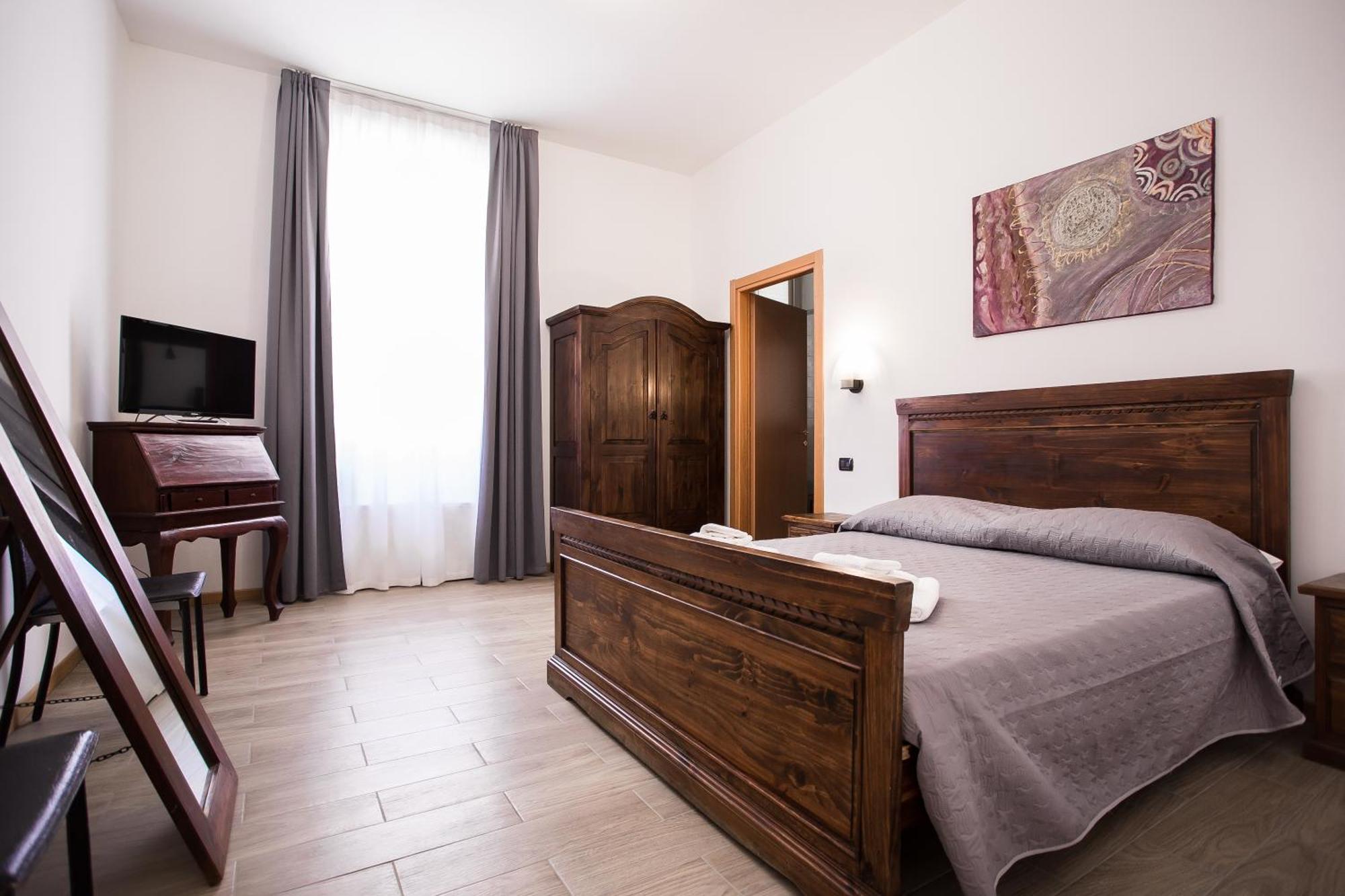 Deluxe Double Room,1713428143:JPEG