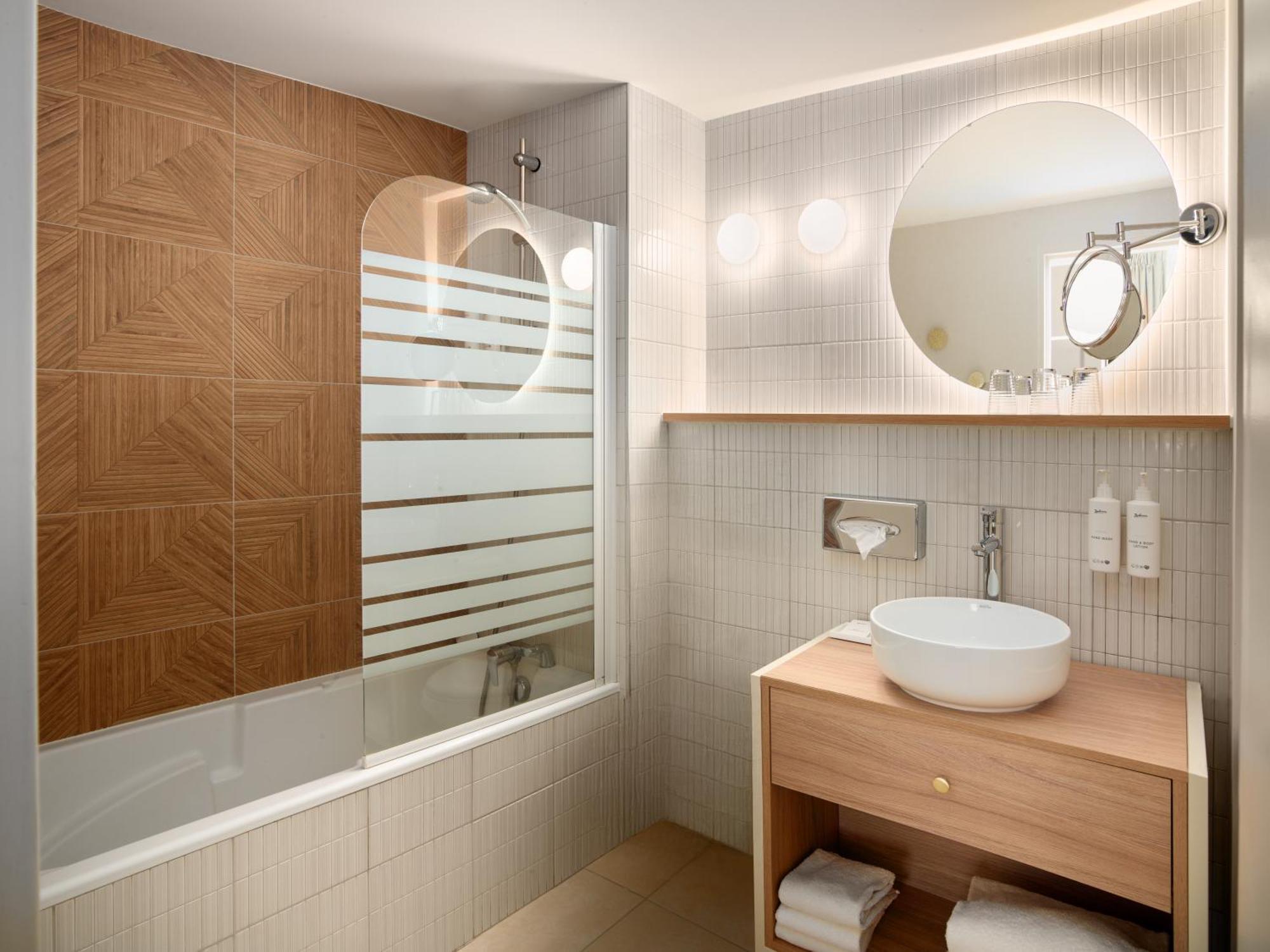Junior Suite,1716982320:JPEG