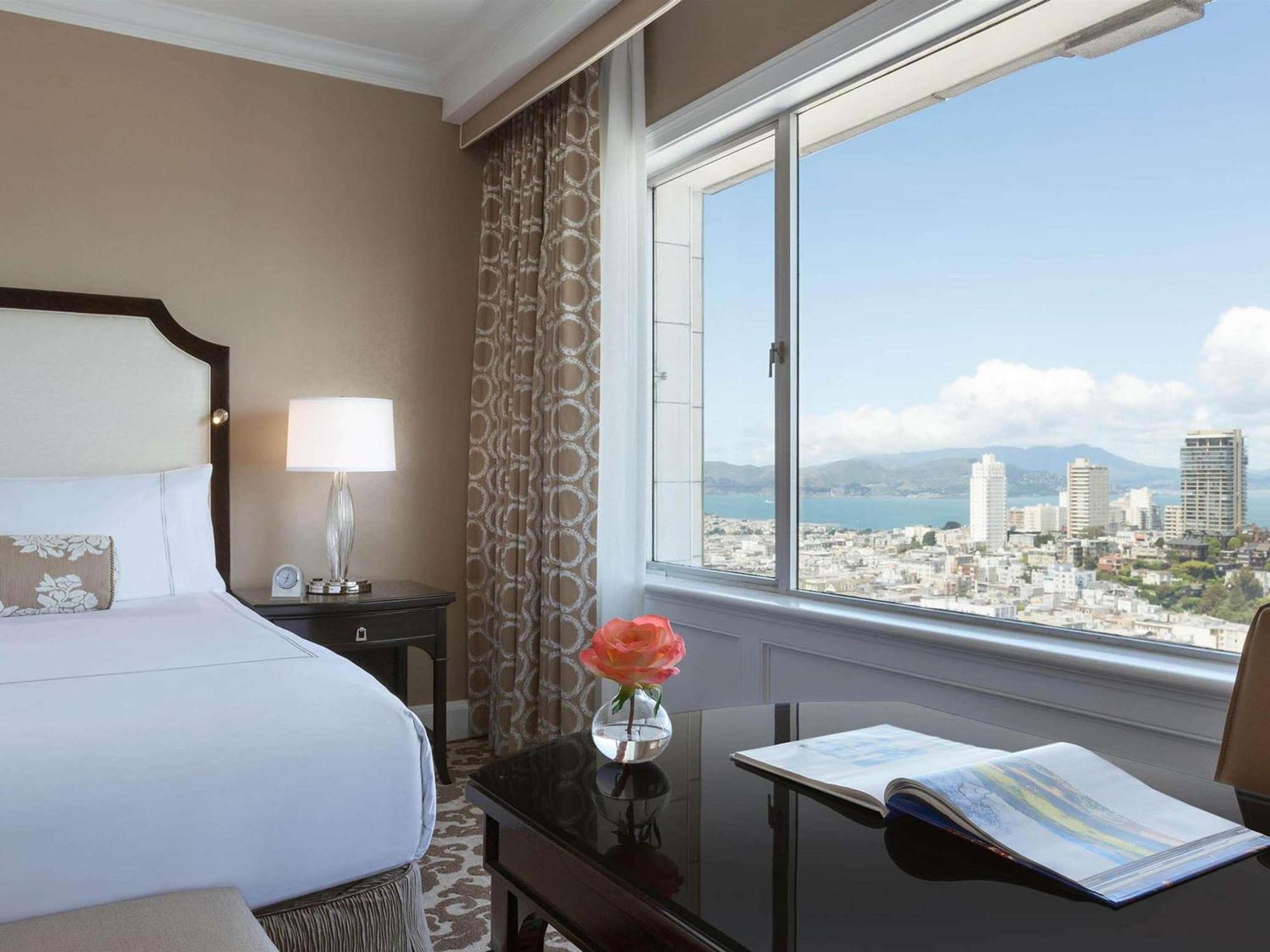 Signature Queen Room with Two Queen Beds and Bay View,62595133:JPEG