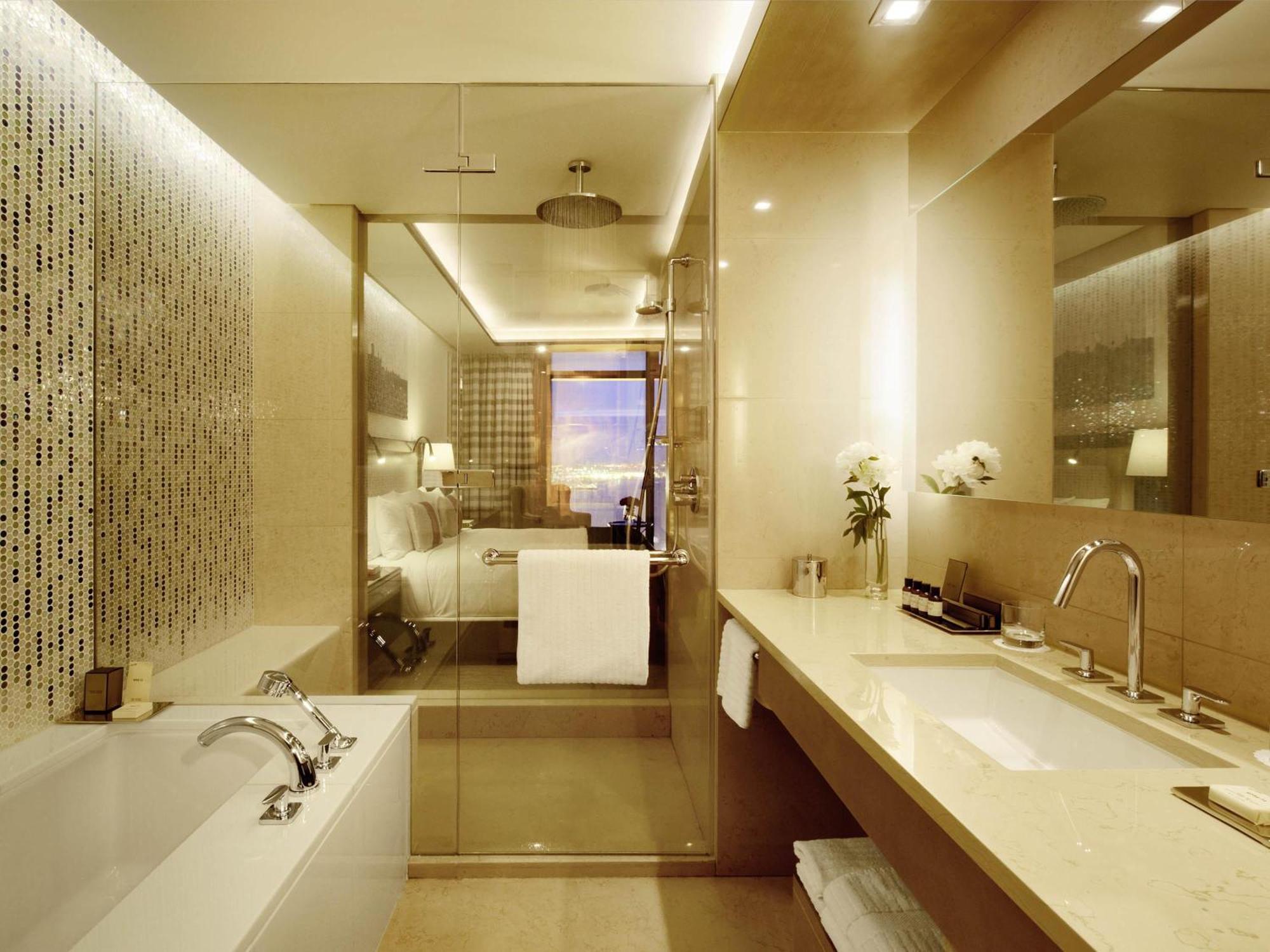 Suite Fairmont Gold con 1 Camera da Letto e Vista Città