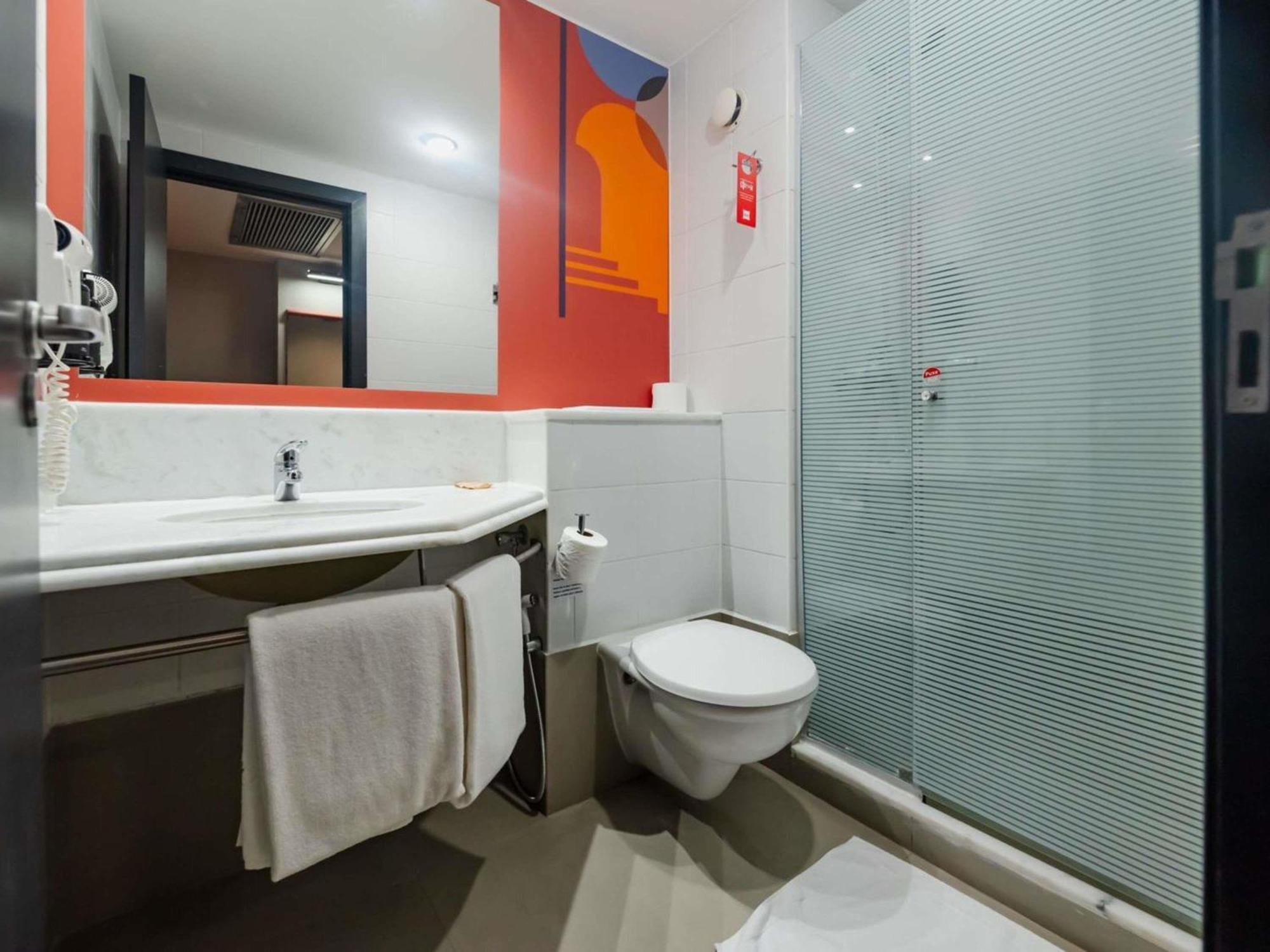 Standard Triple Room with Double and Single Bed,1731401610:JPEG