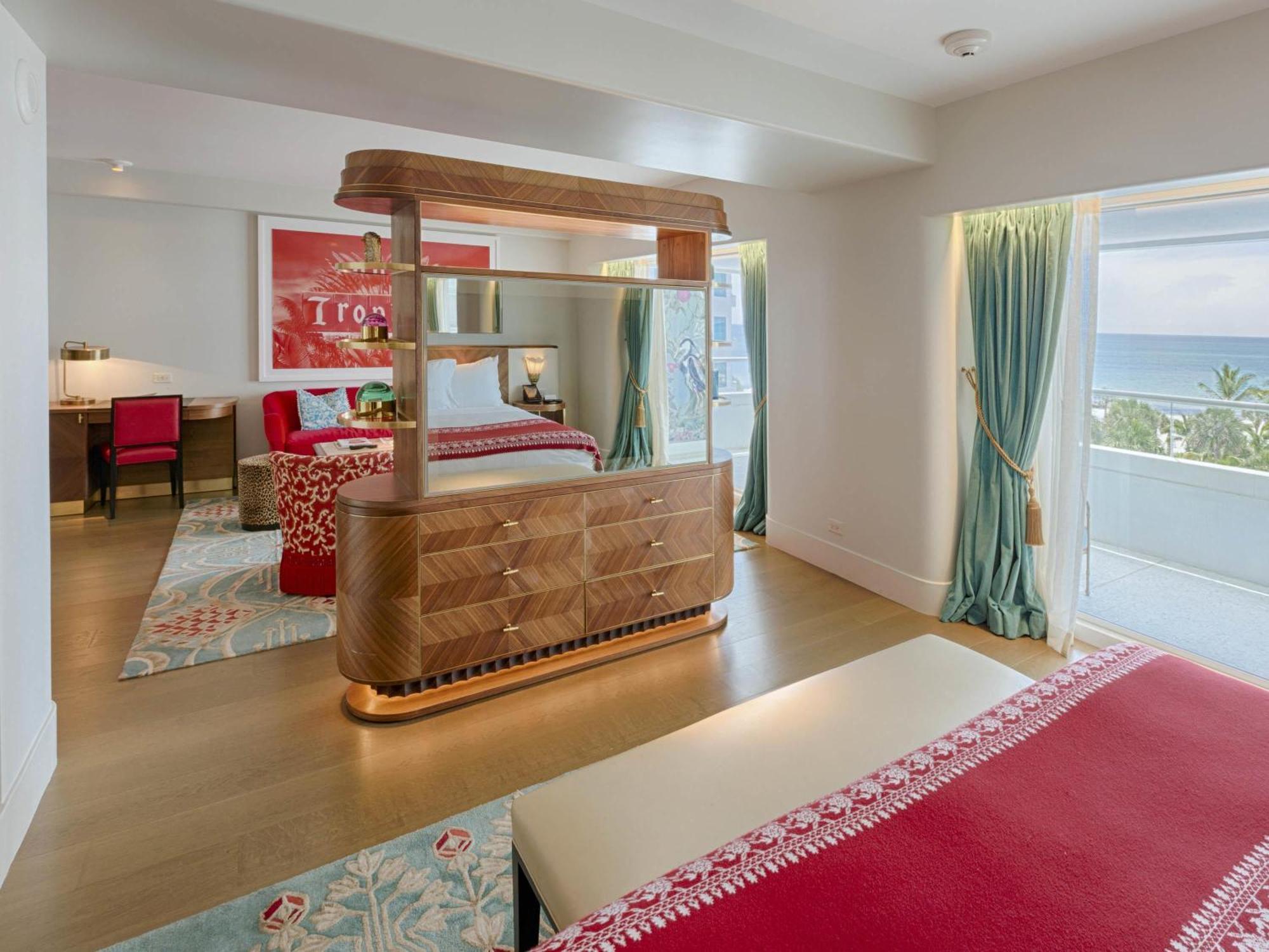 Junior King Suite Ocean View,1717111136:JPEG