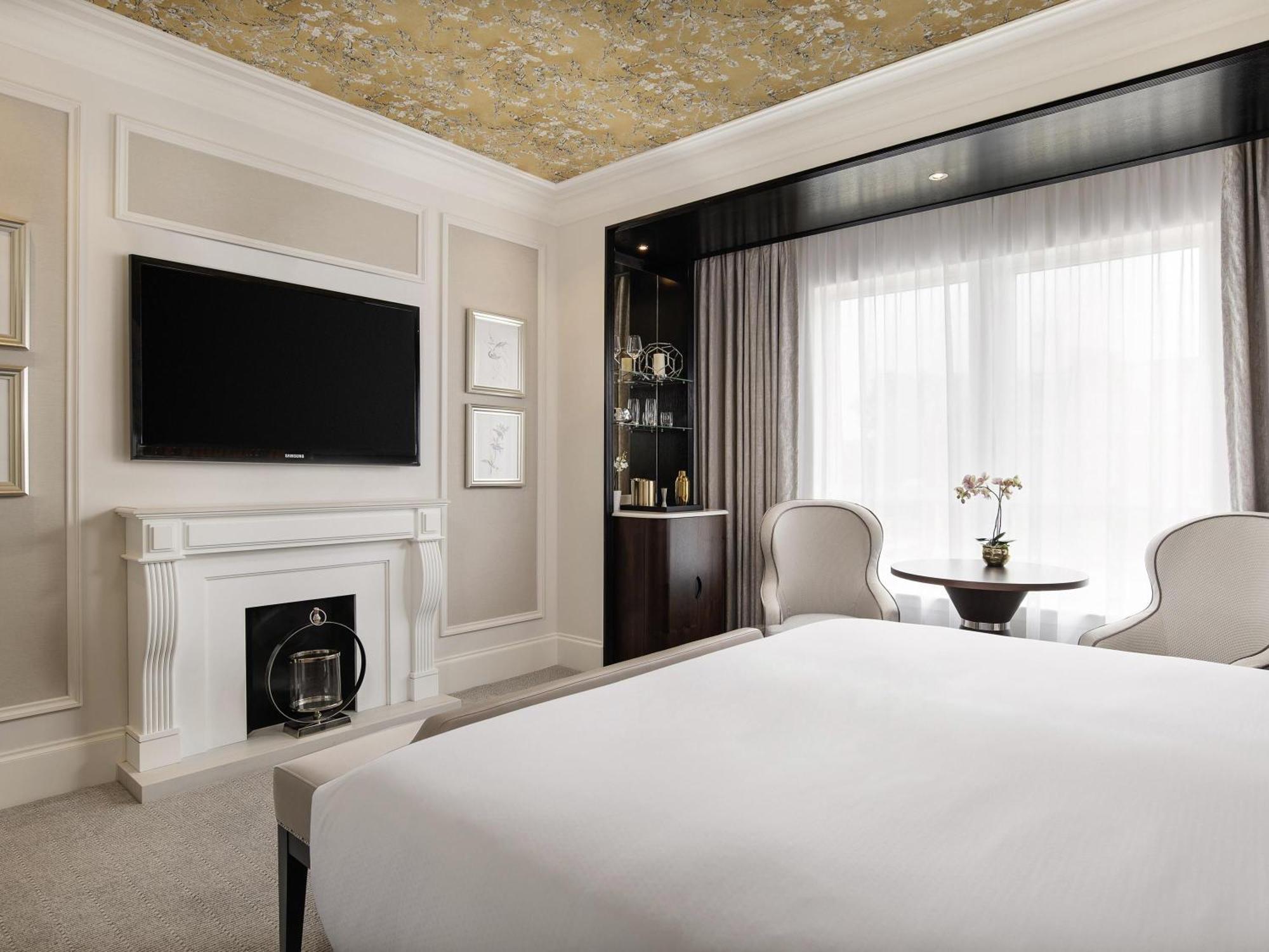 Fairmont King Room