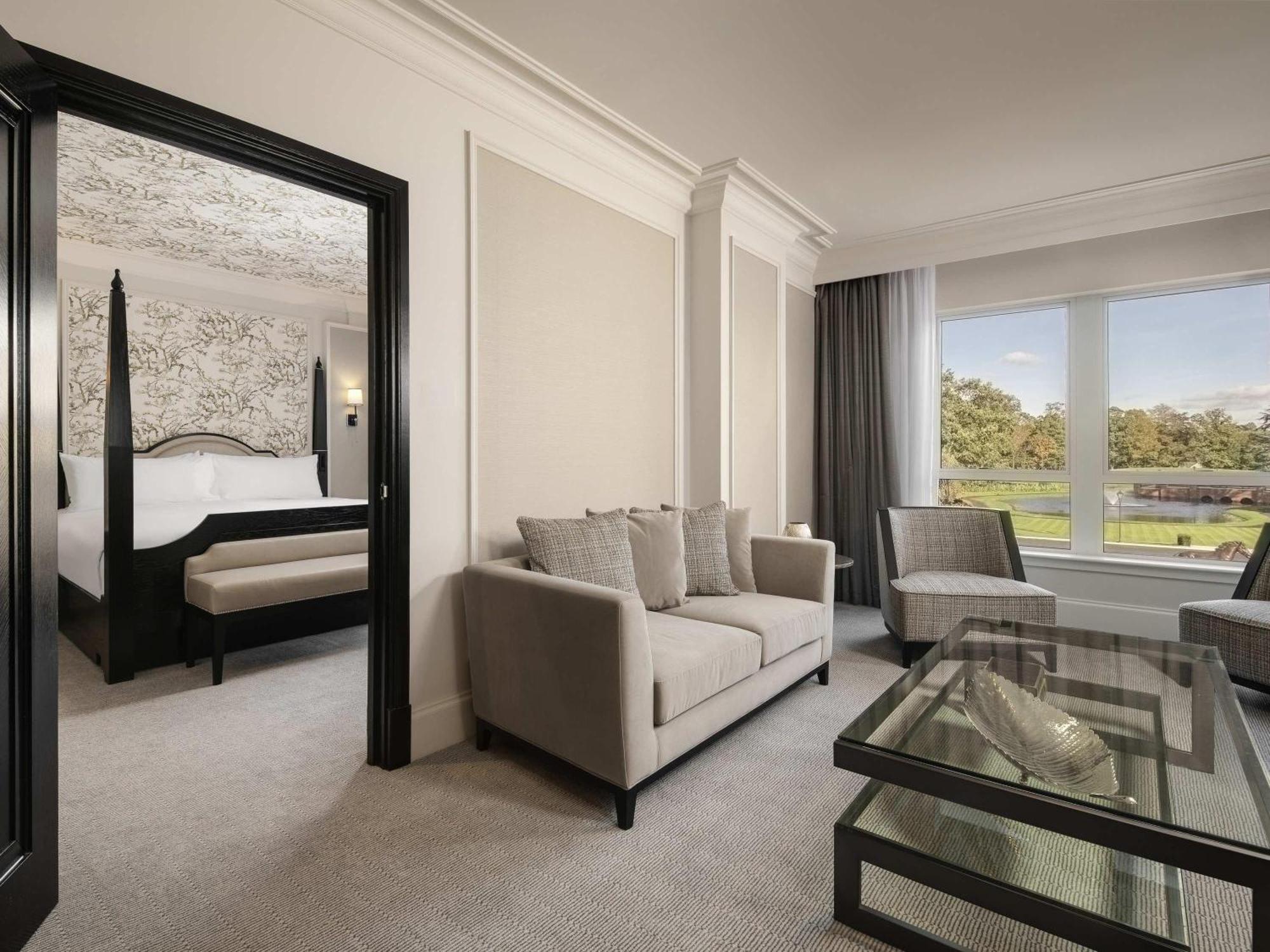 Fairmont One Bedroom King Suite