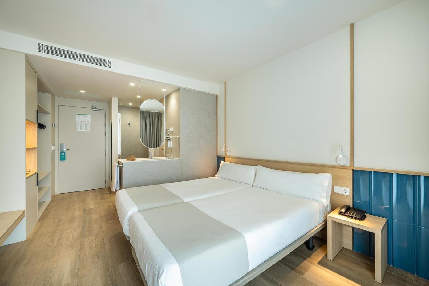 Double Room with Terrace (2 Adults),1722890617:JPEG
