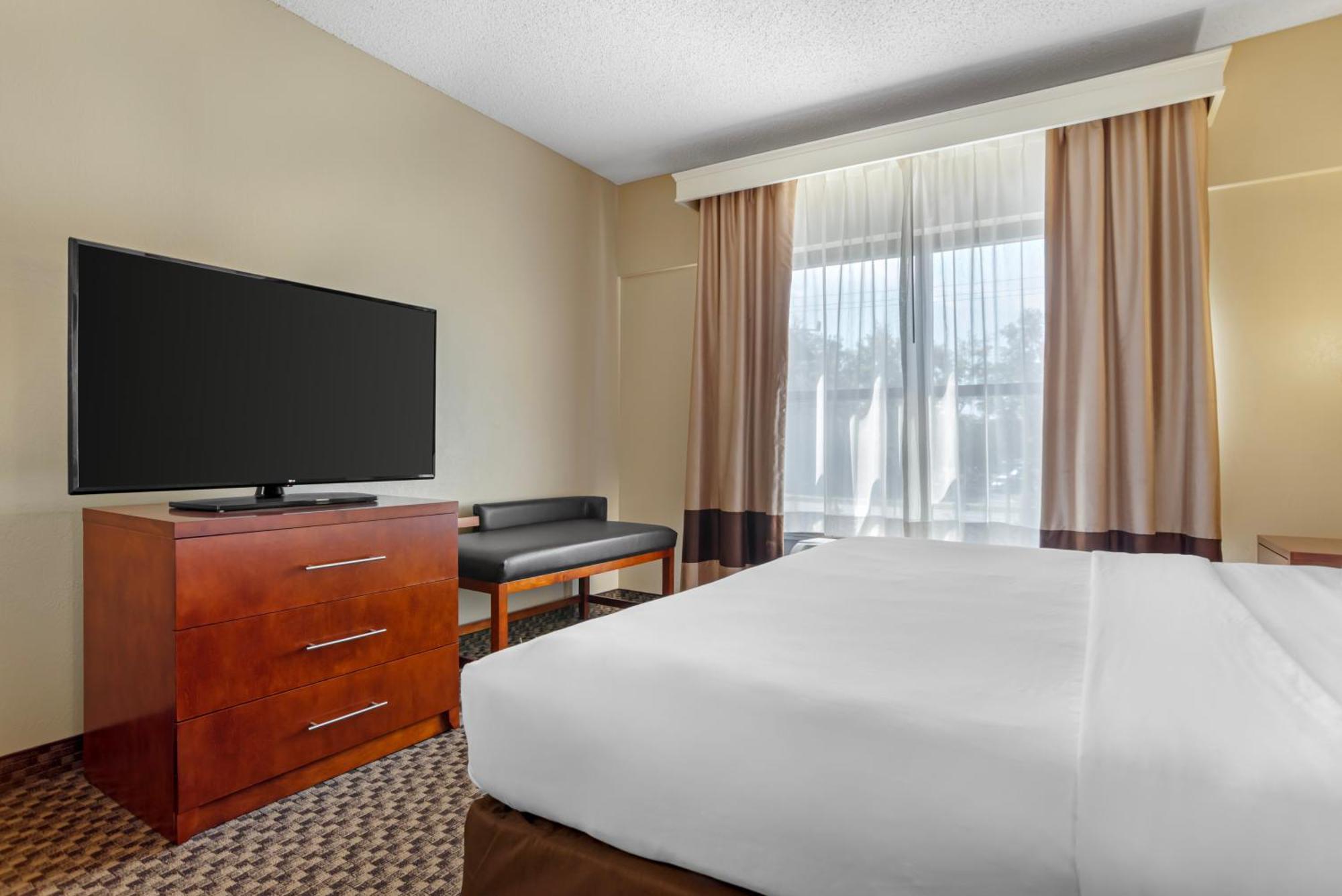 Superior King Room - Non-Smoking