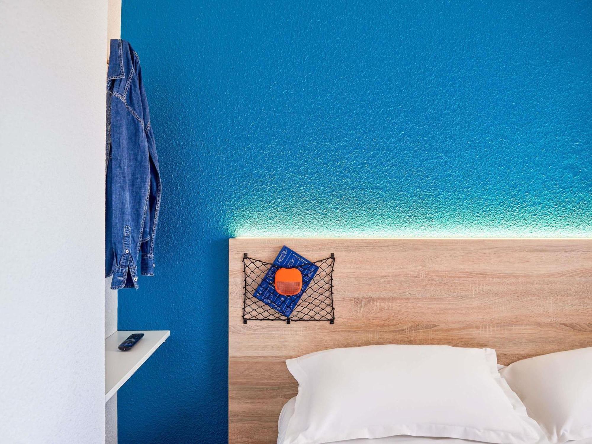 Cabrio Room with Private Bathroom,1731467552:JPEG