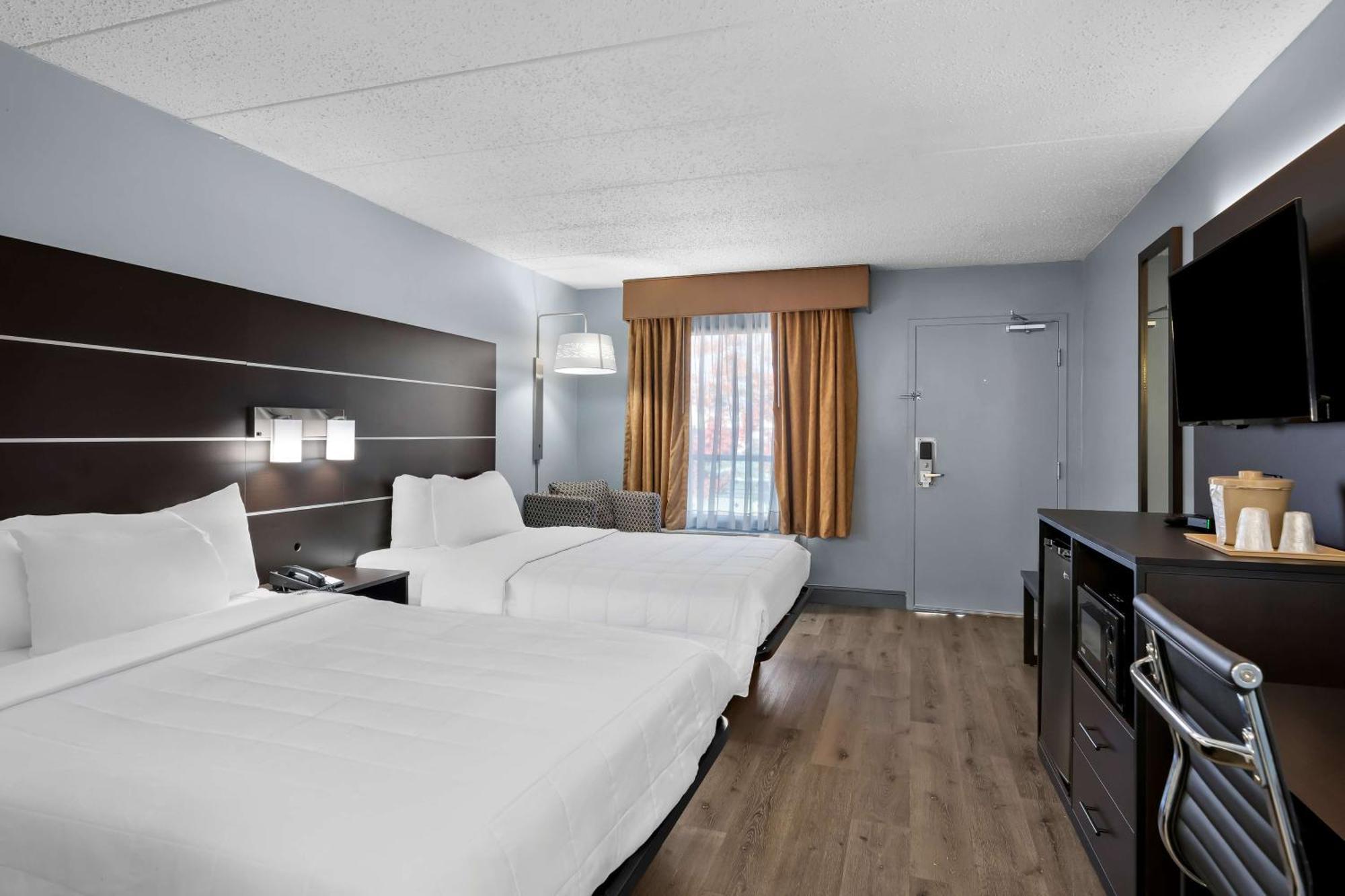 Double Room with Two Double Beds