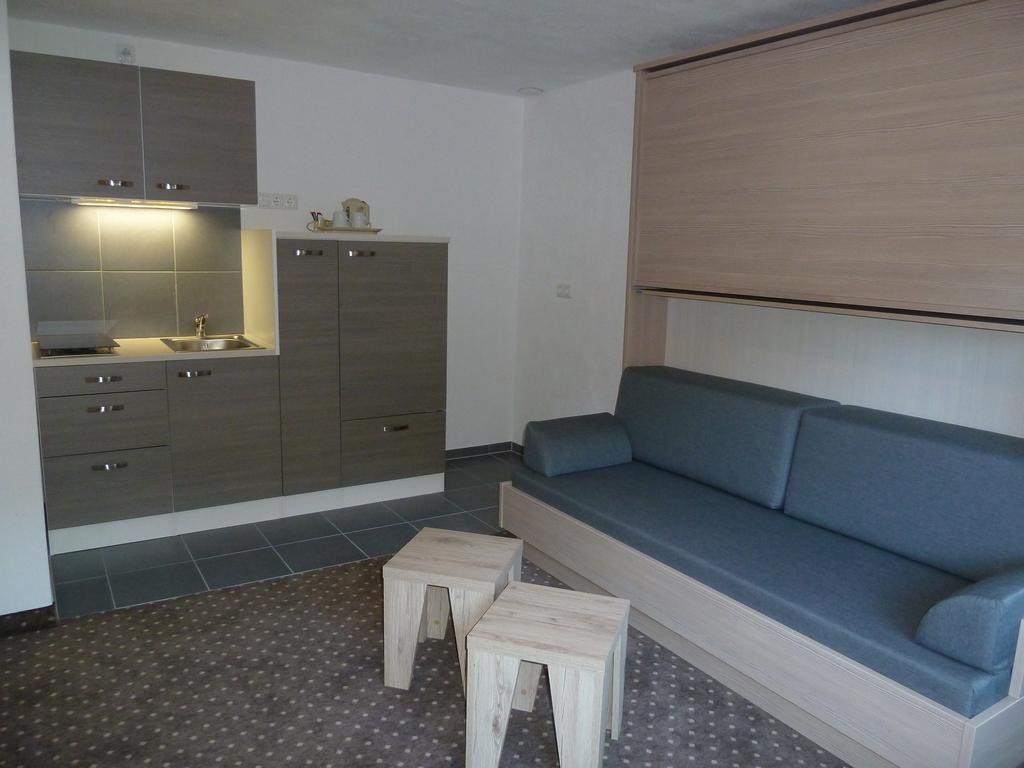Apartment mit 1 Schlafzimmer und Balkon