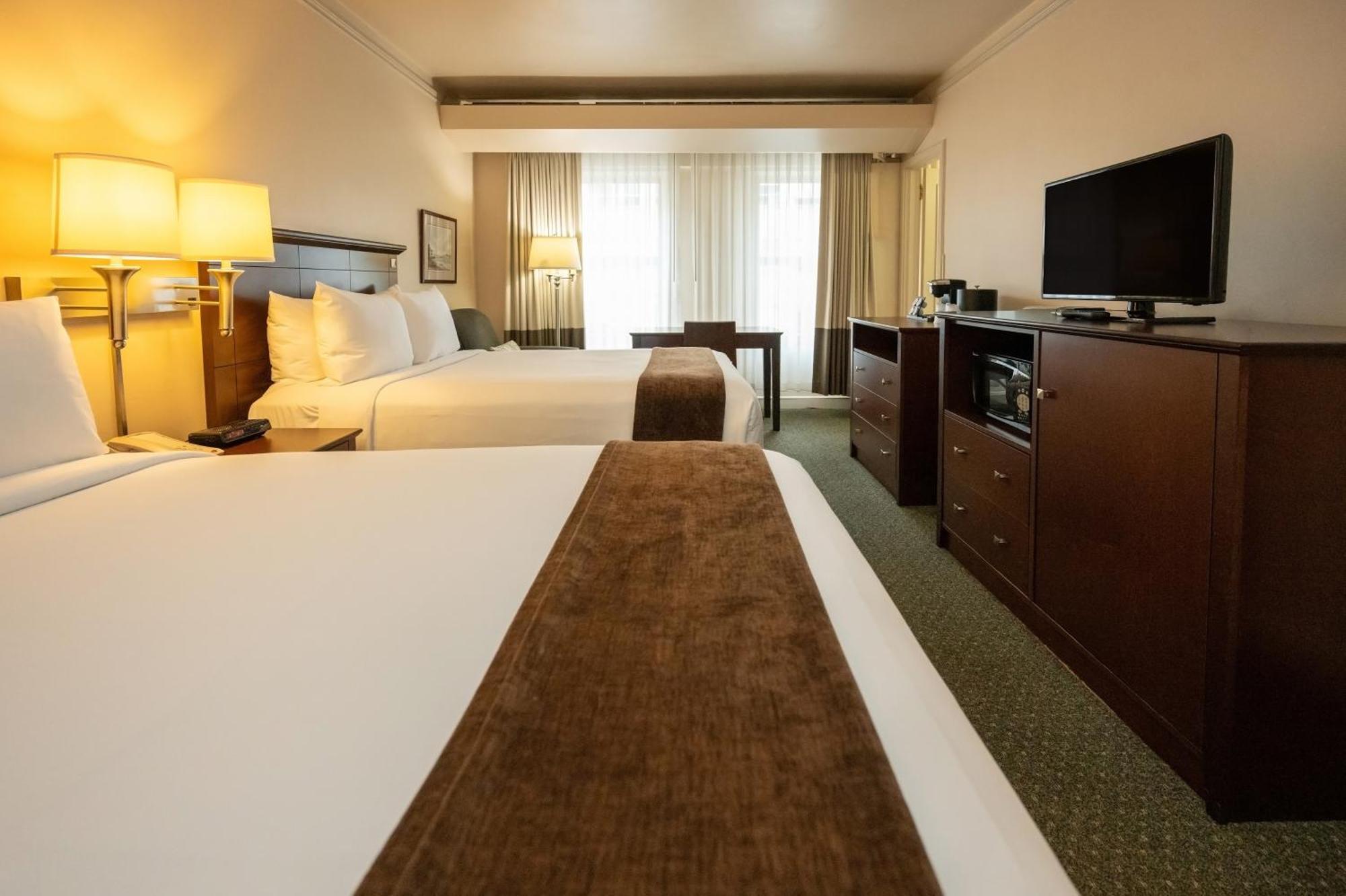 Deluxe Zimmer mit 2 Doppelbetten
