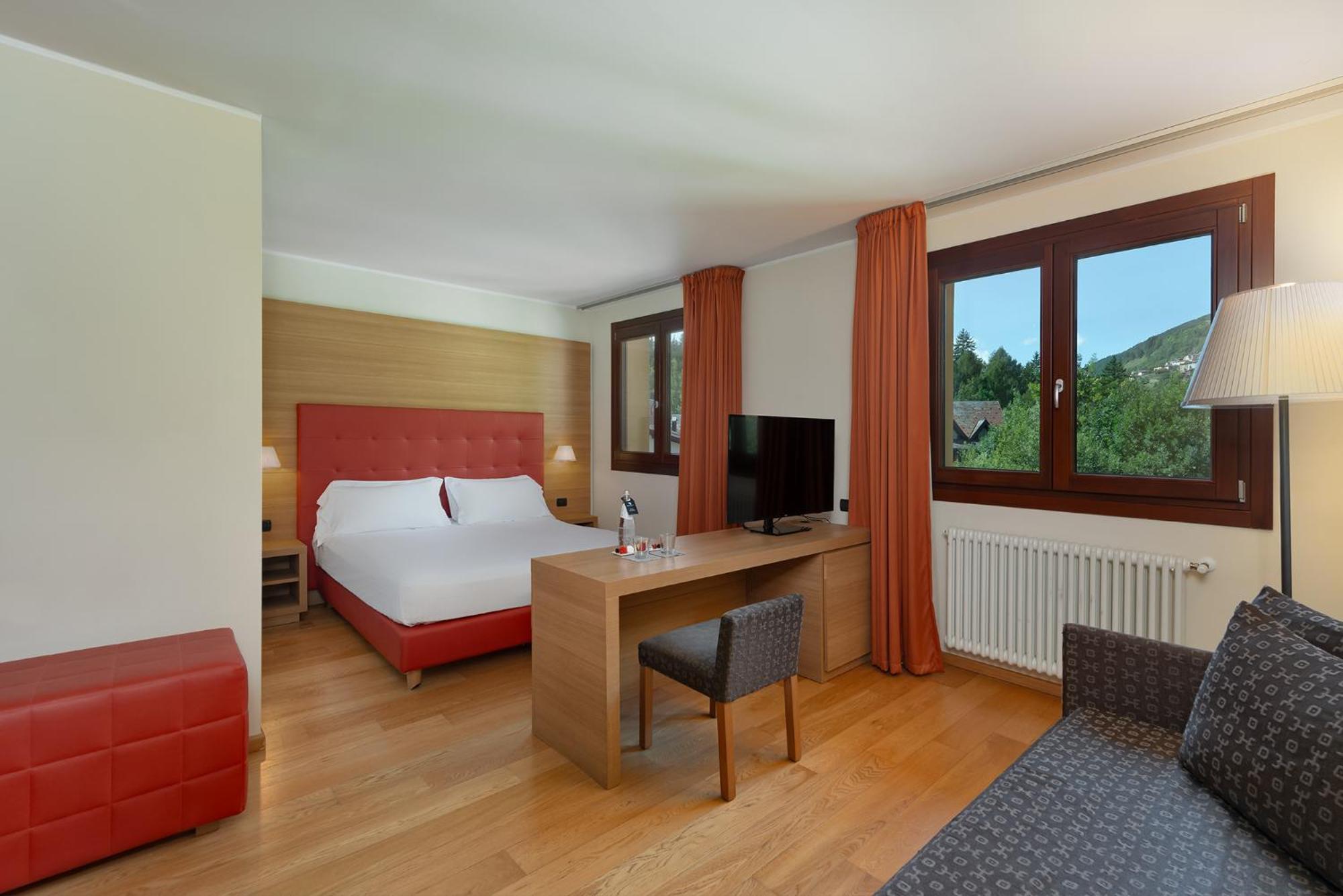 Junior Suite,1730032713:JPEG