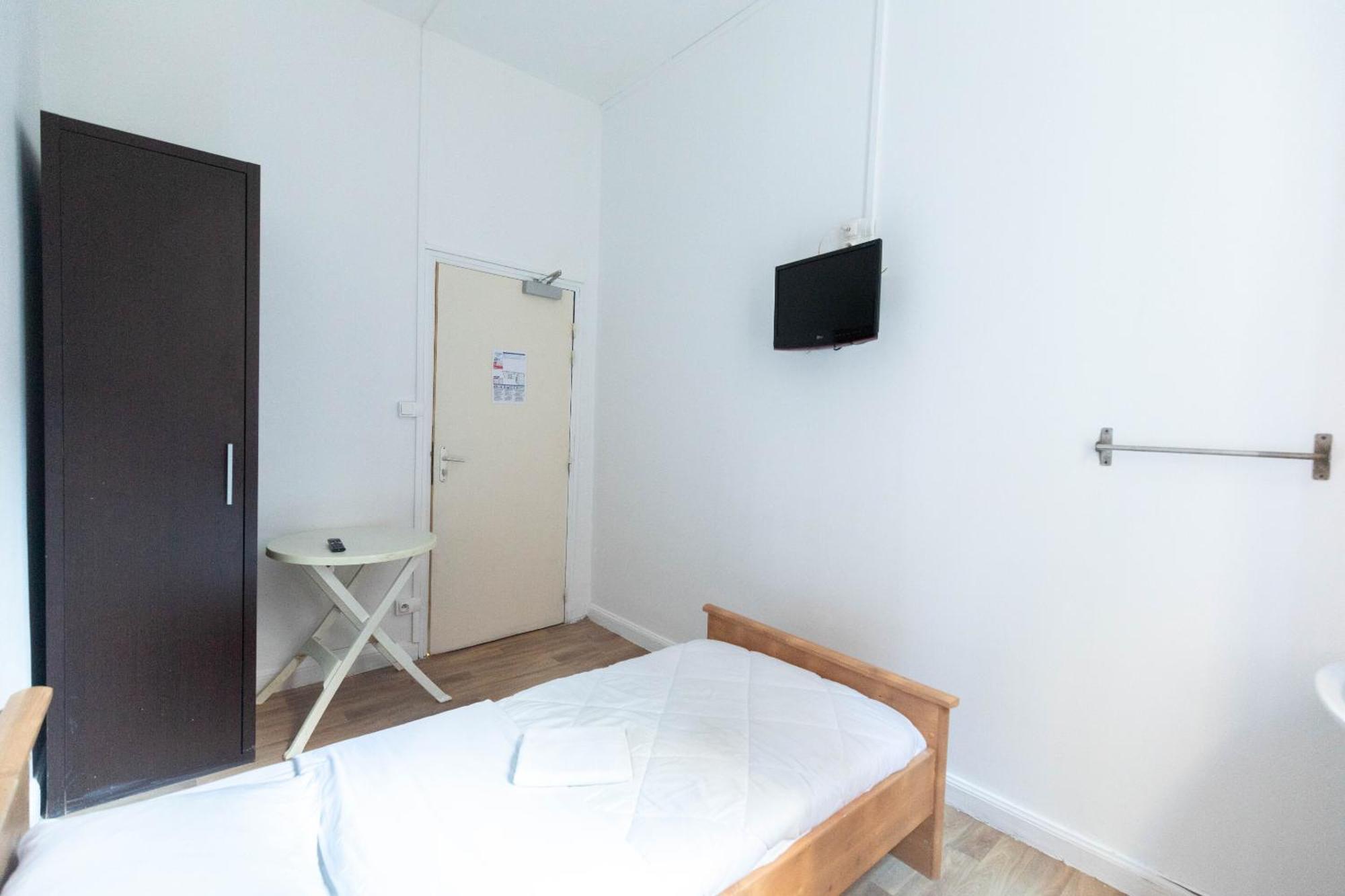 Chambre Simple Standard avec Salle de Bains Commune