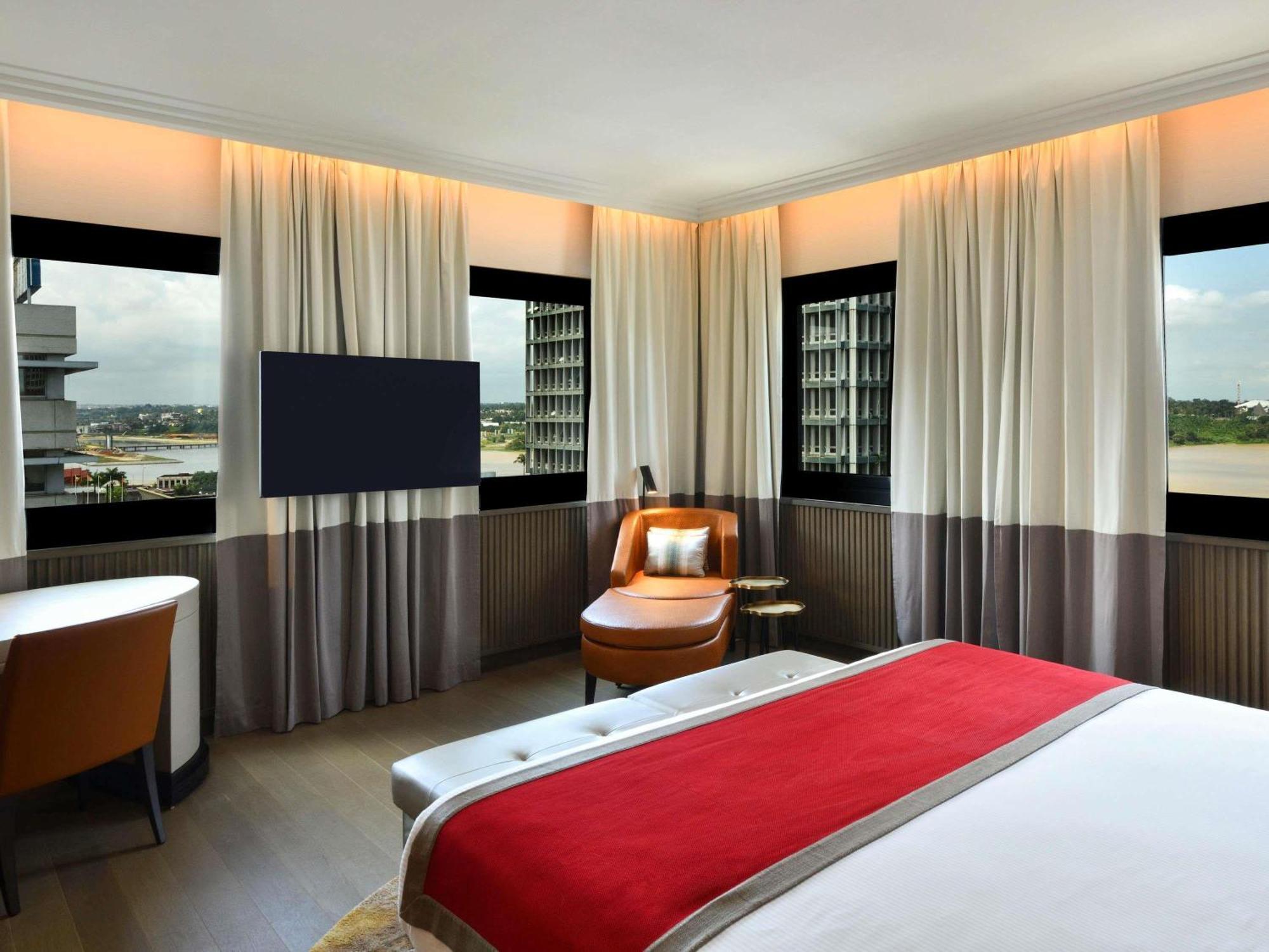 Executive King Suite,1743410812:JPEG