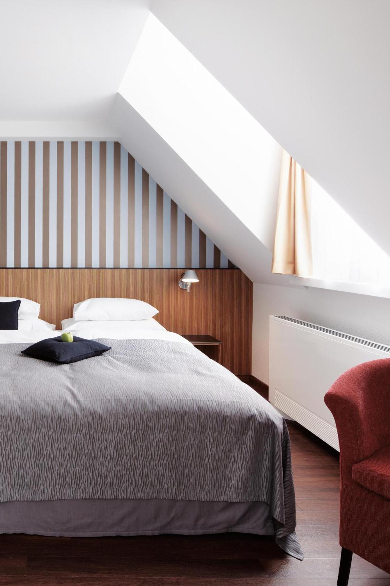 Quarto King Standard