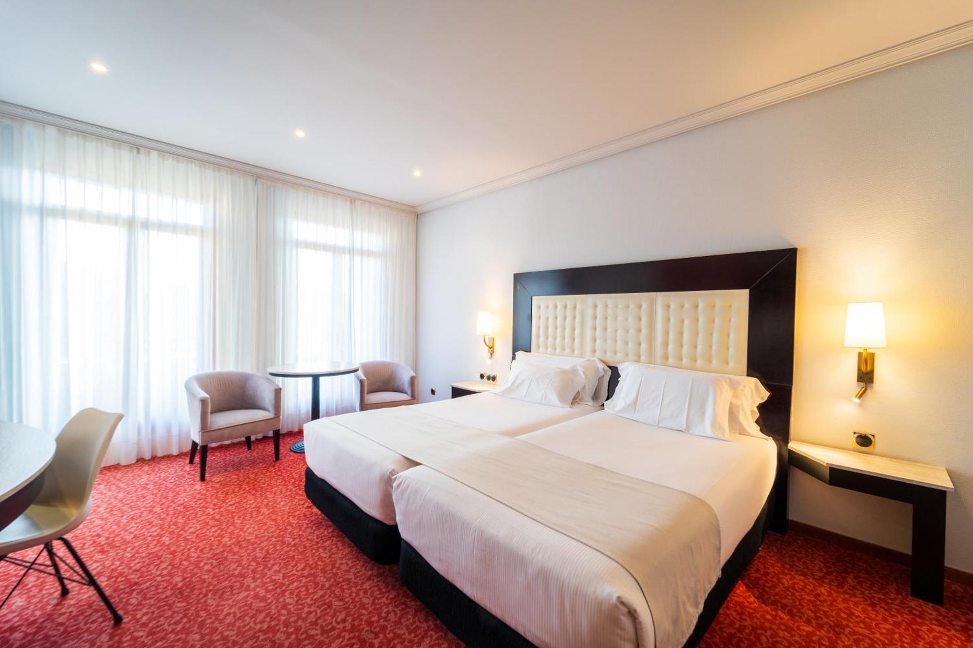 Double or Twin Room Views,1739364150:JPEG
