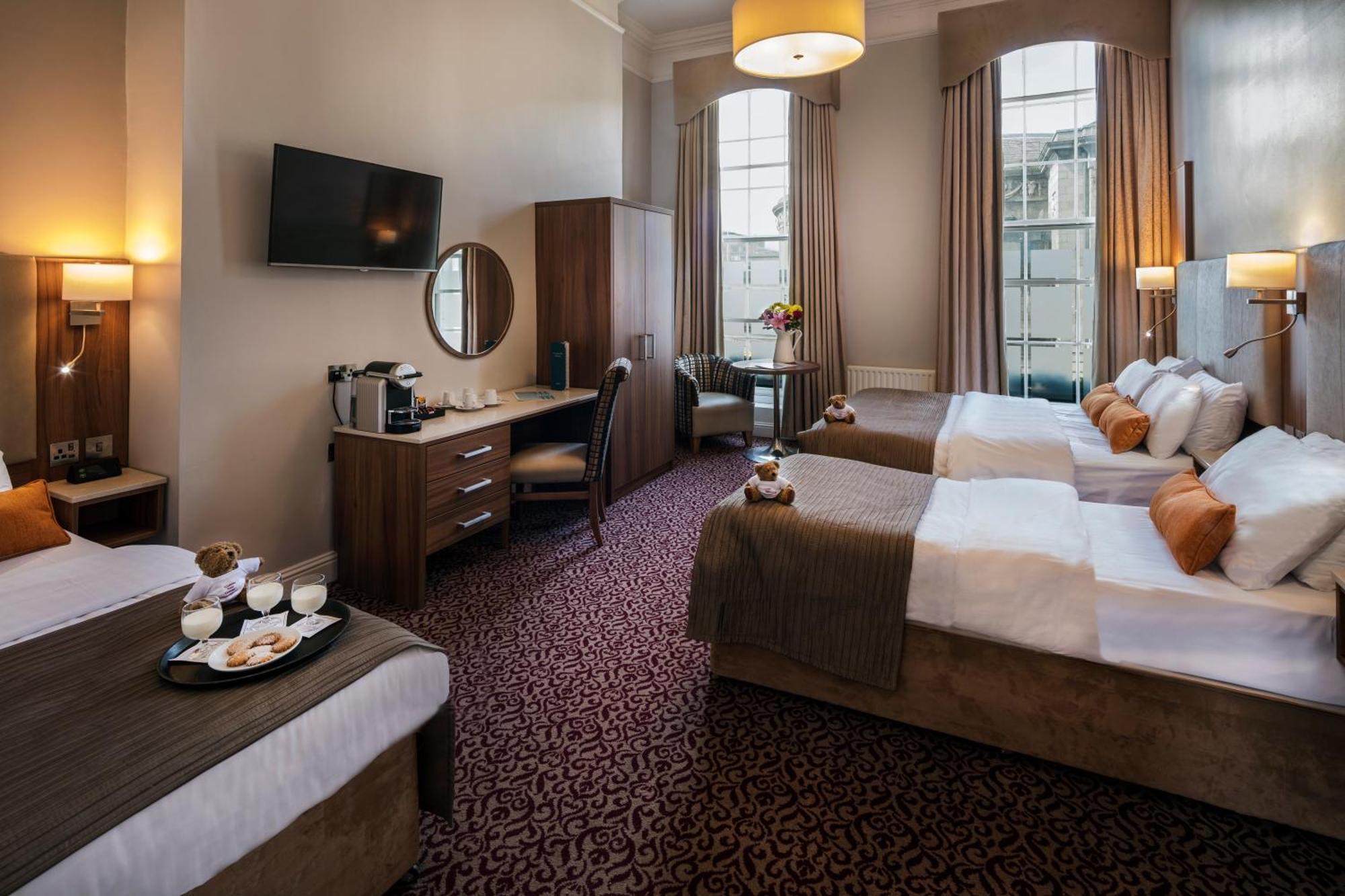 Classic Quadruple Room,1209015073:JPEG