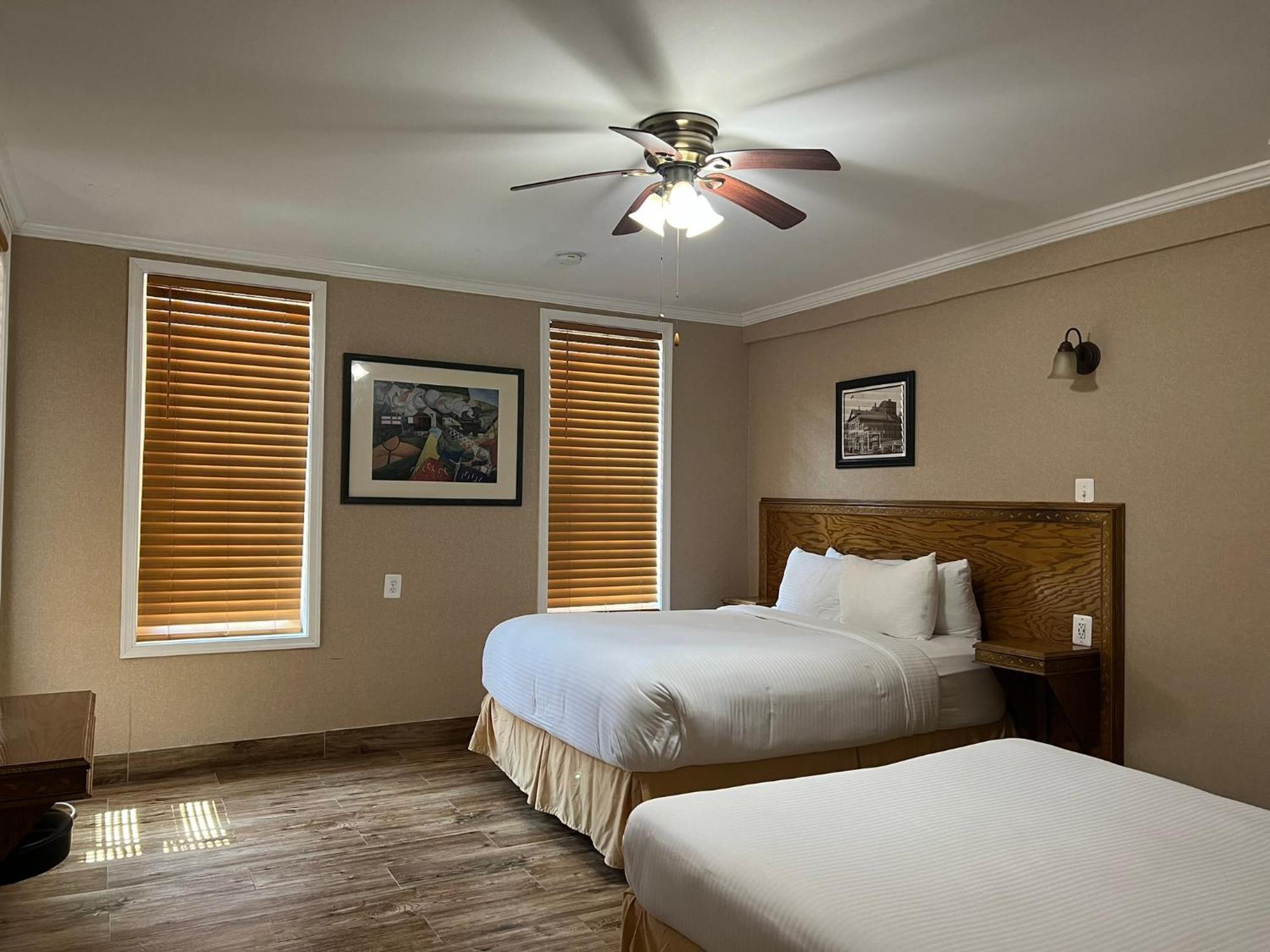 Quarto Deluxe com Cama Queen-size