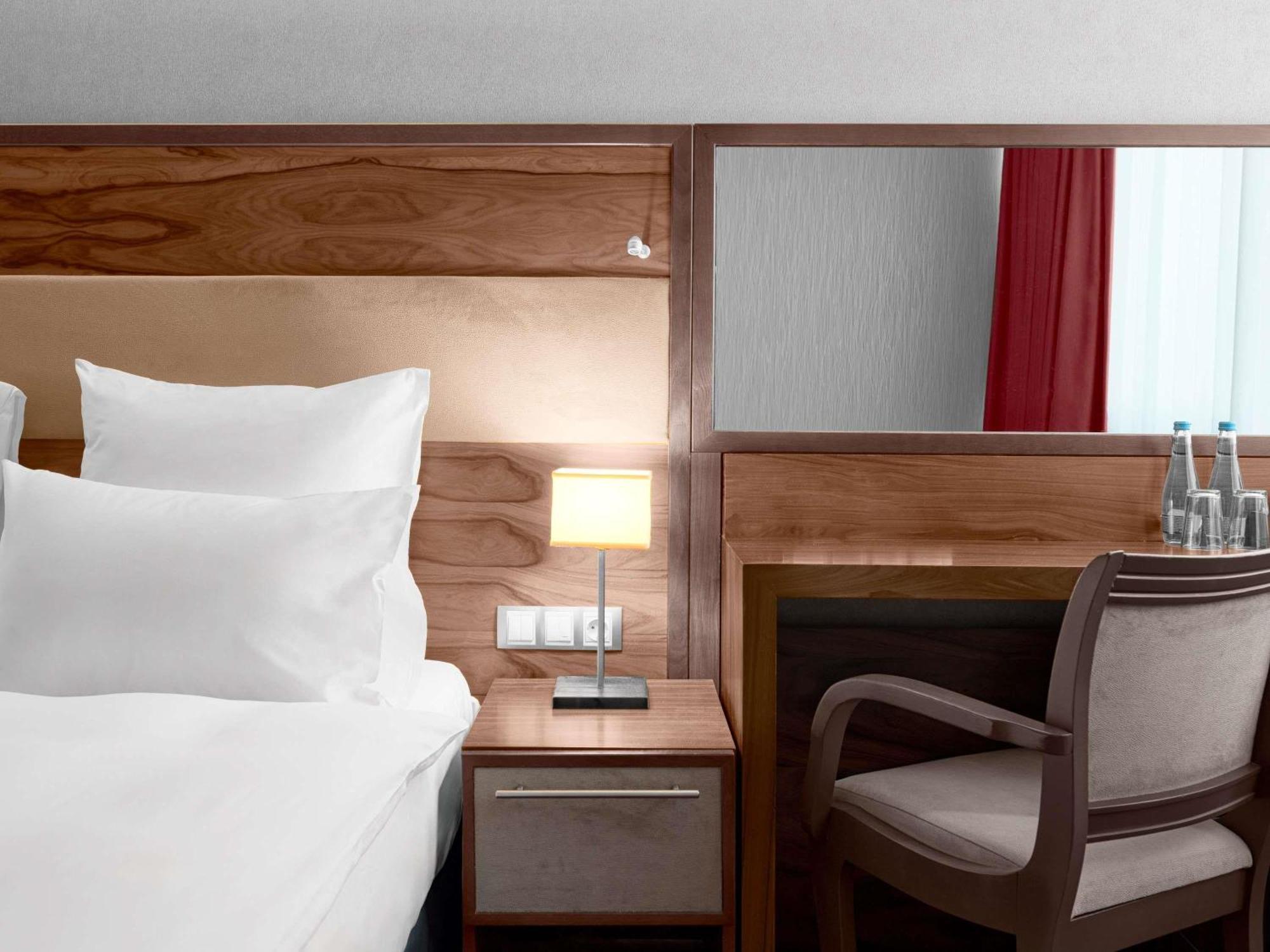 Superior King Room - River Side