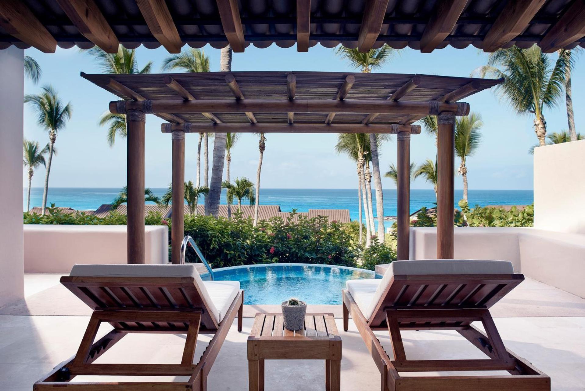 Ocean Plunge Pool Suite