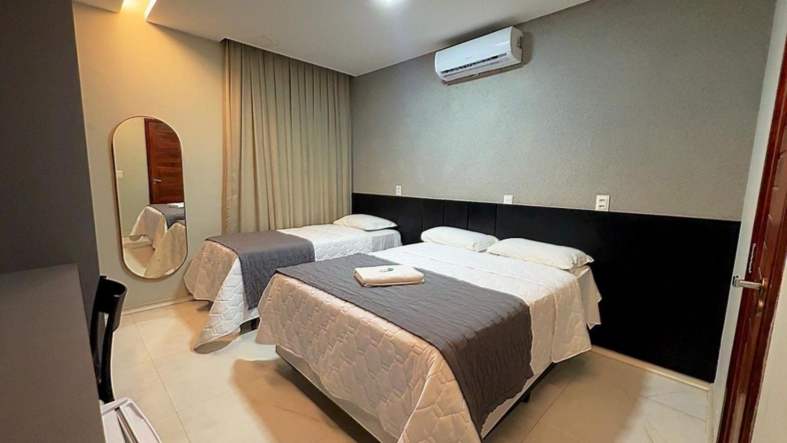 Quarto Standard com Cama de Casal ou 2 de Solteiro