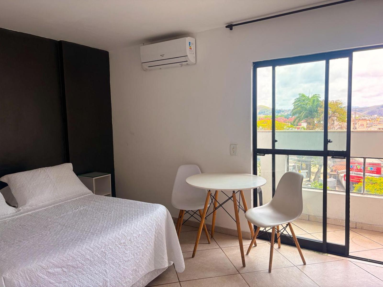 Quarto Duplo com Varanda