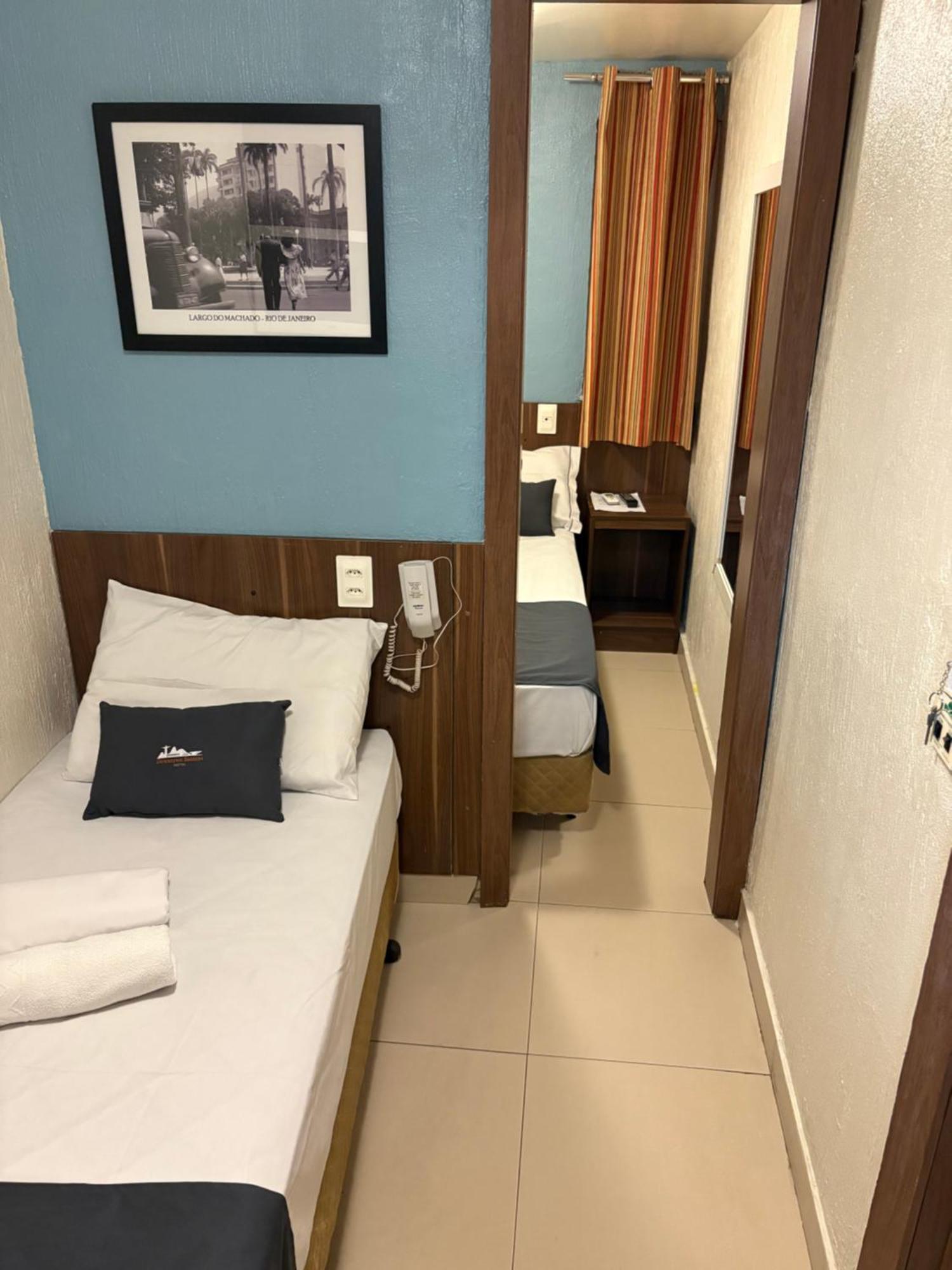 Quarto Triplo Standard