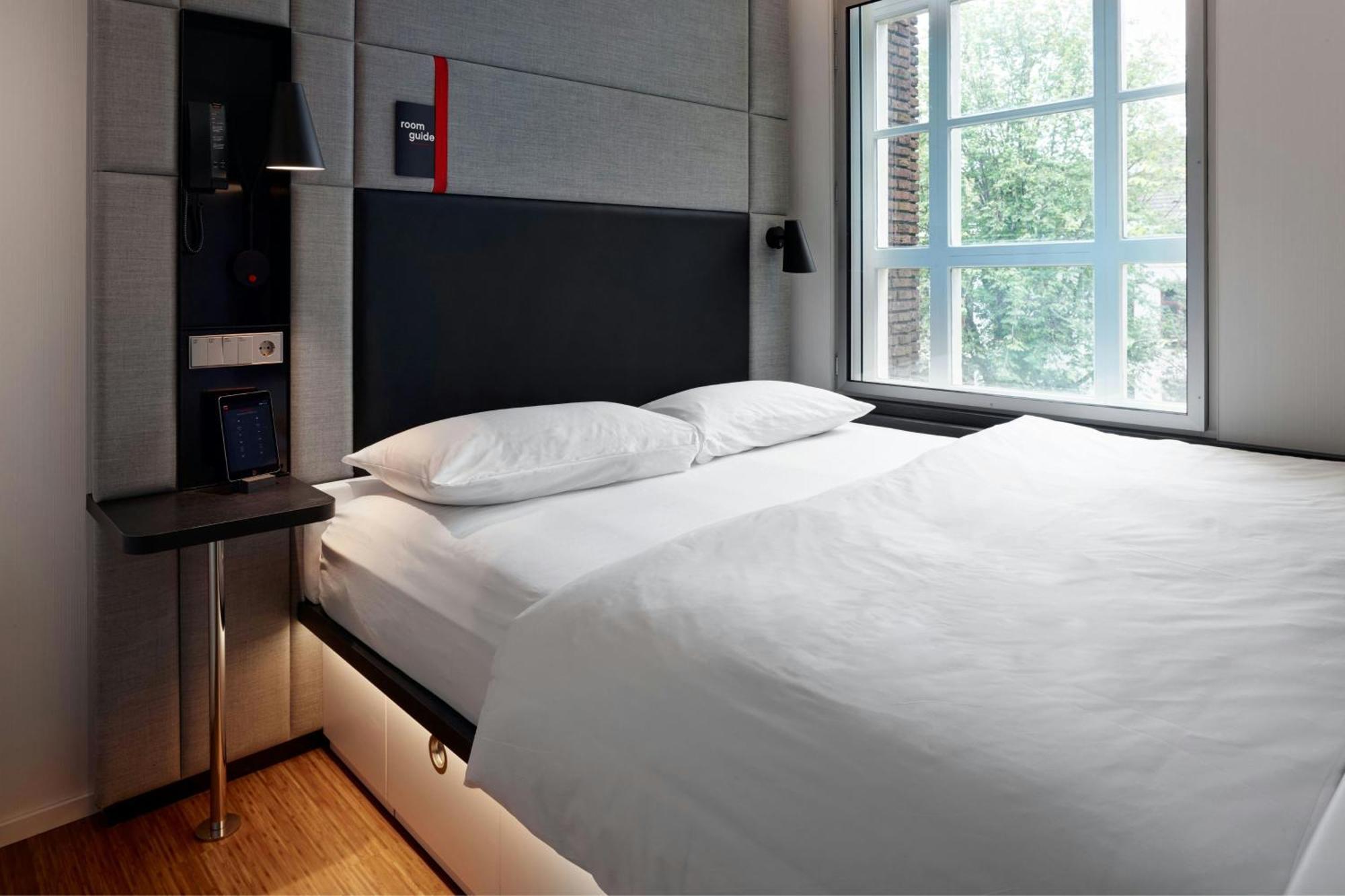Rolstoeltoegankelijke Kamer met Kingsize Bed