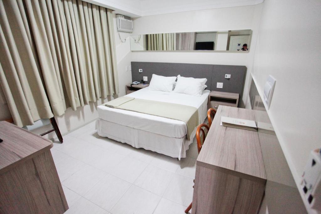 Quarto Duplo Standard