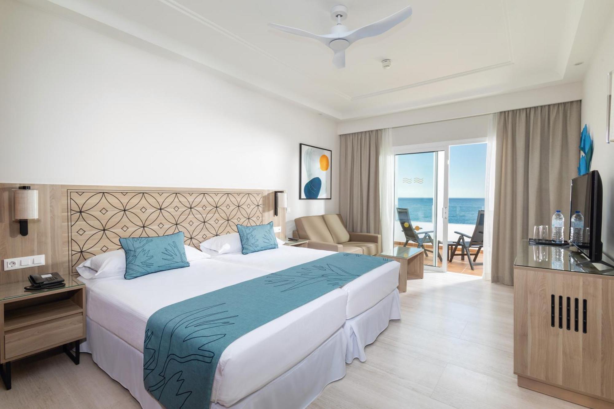 Quarto Duplo com Vista Mar