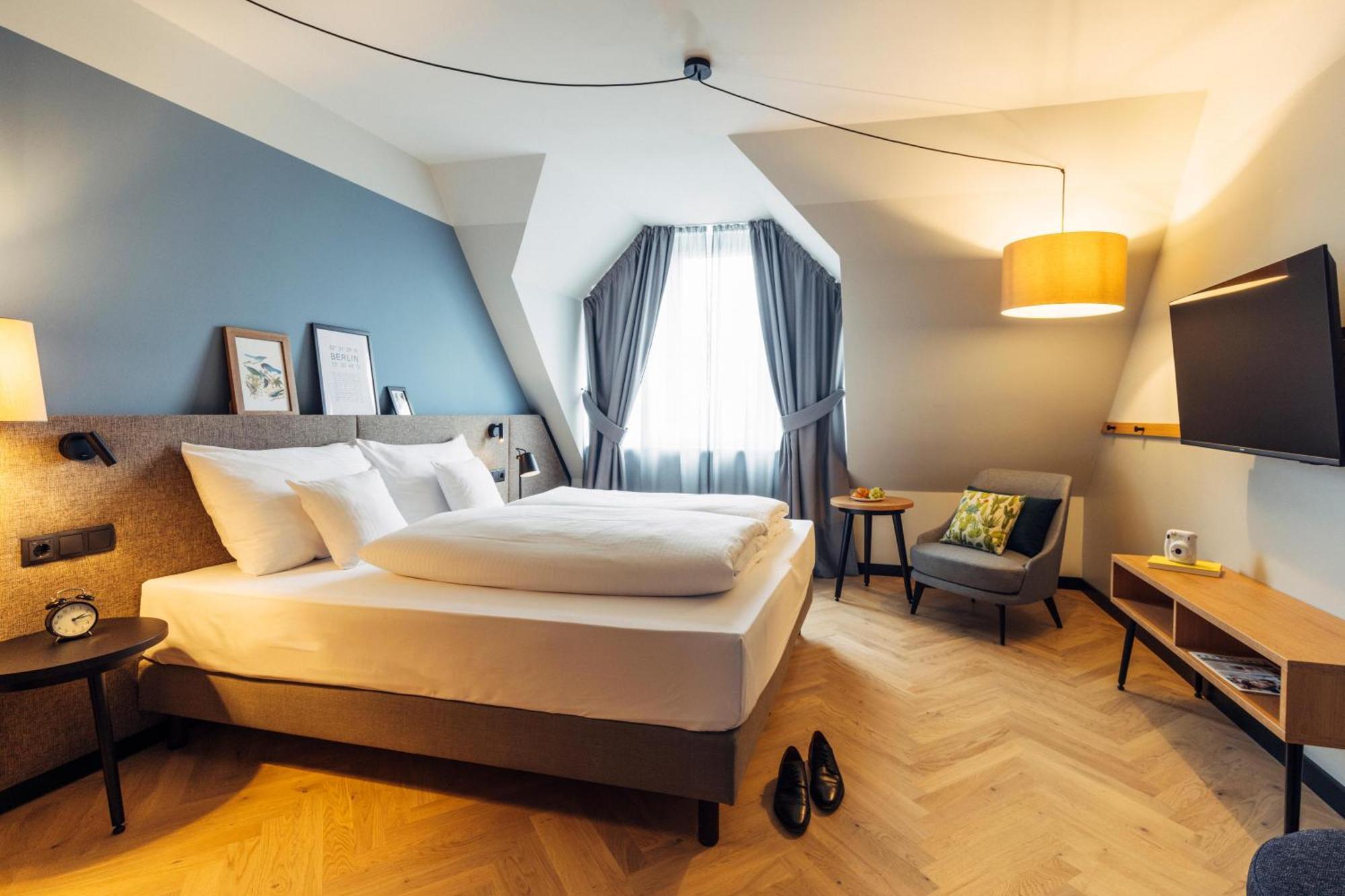 Quarto Duplo Standard