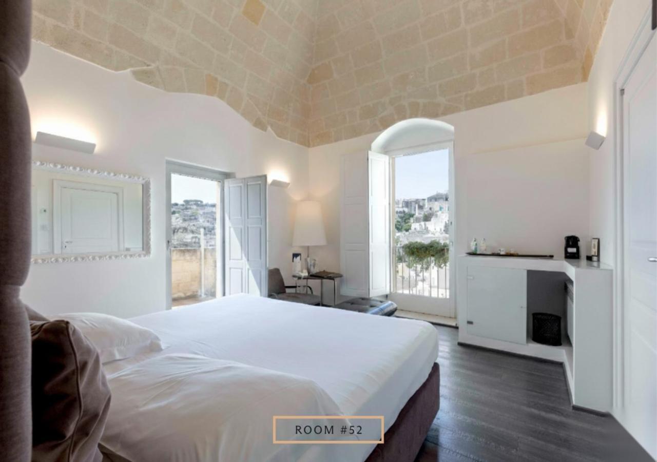 Large Double Room With City view,1742589149:JPEG