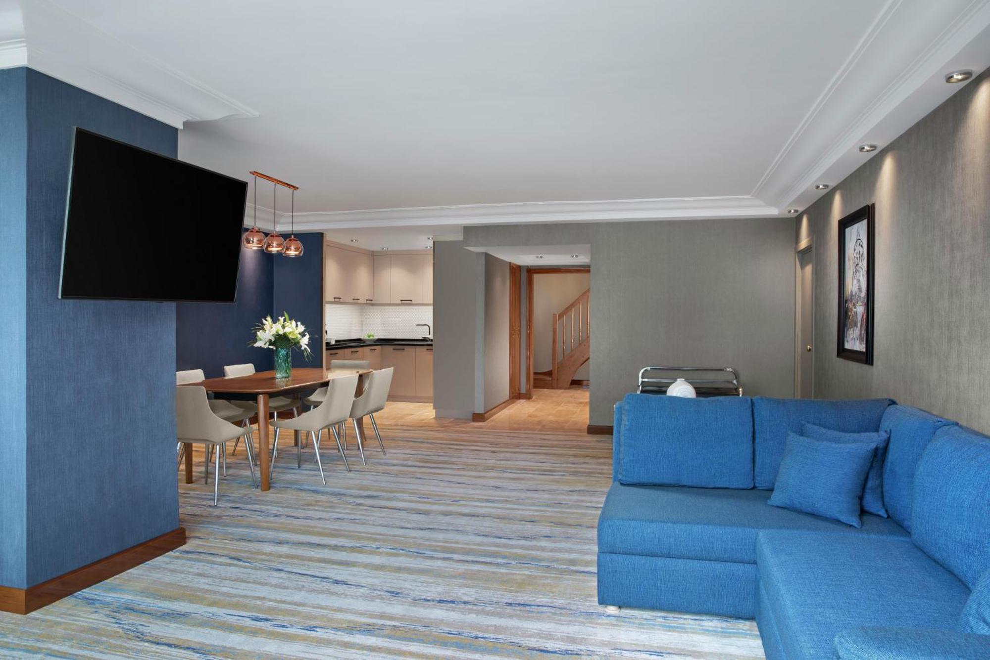 Garden Chalet with Executive Lounge Access,1742608404:JPEG