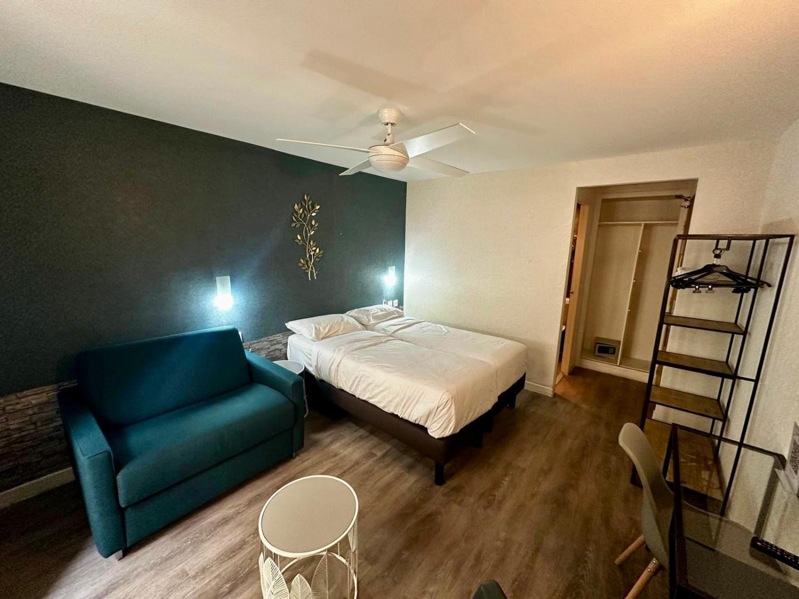 Quarto Twin com Terraço