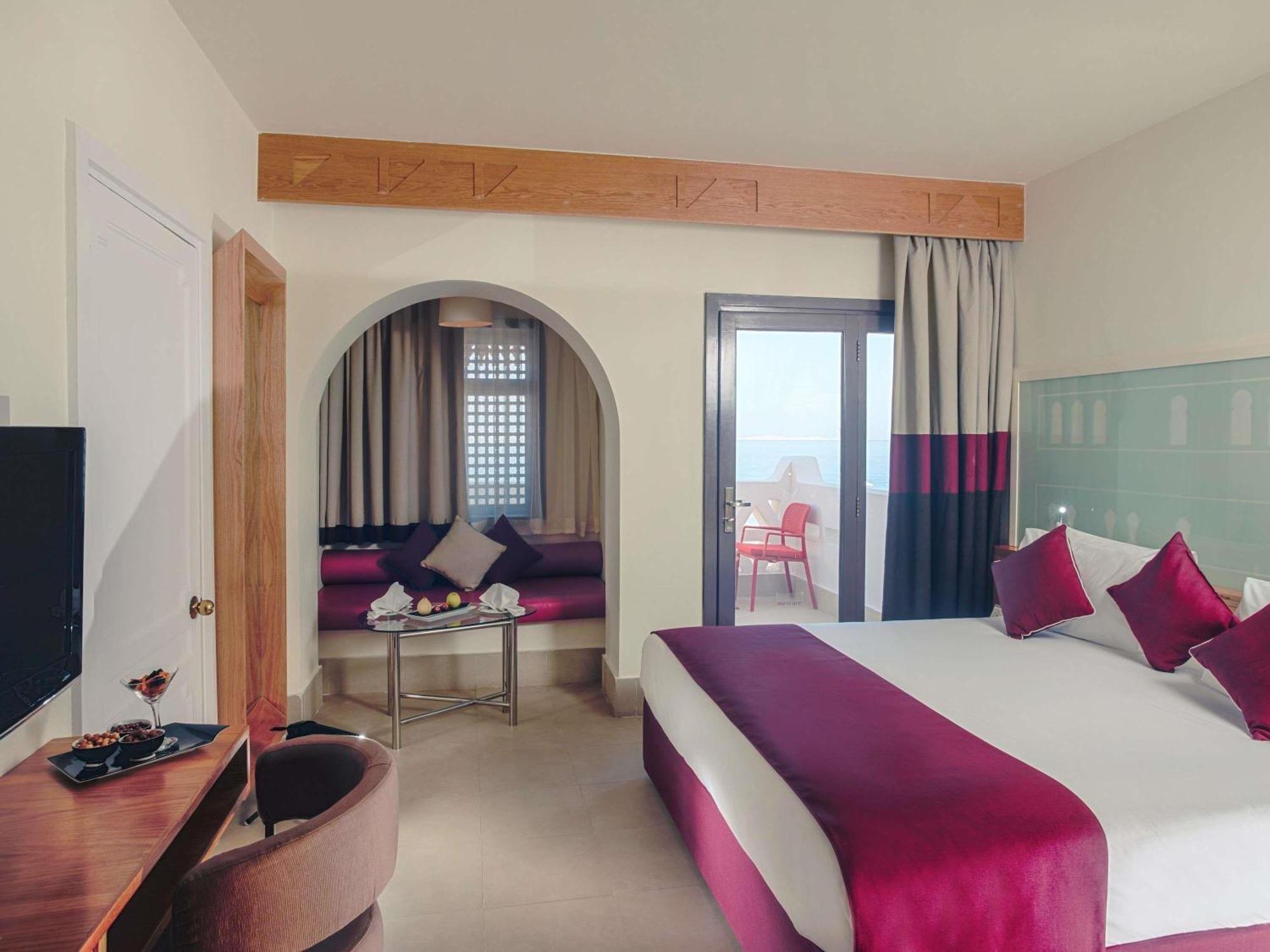 Standard King Room with Sea View,1742630465:JPEG