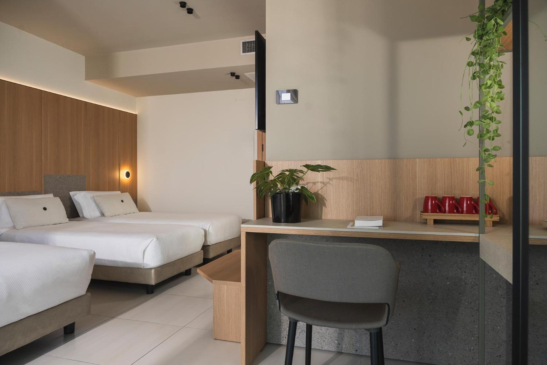 Superior Triple Room,1742645193:JPEG