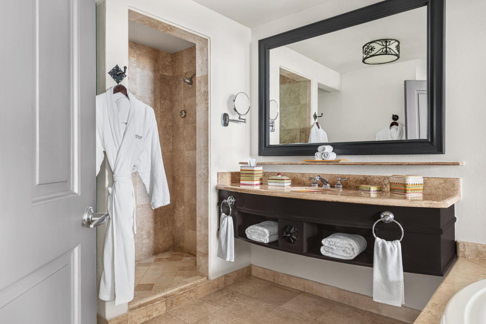 Premier King Suite with Ocean View
