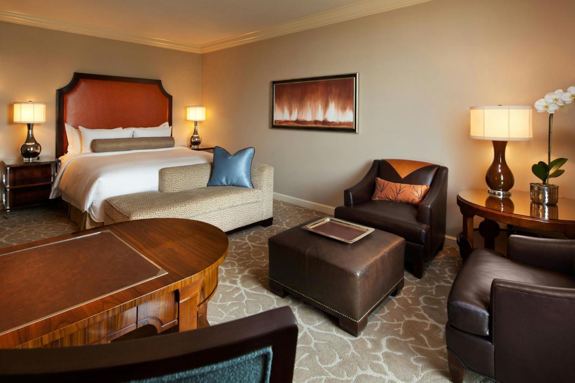 Deluxe King Room,1742653311:JPEG