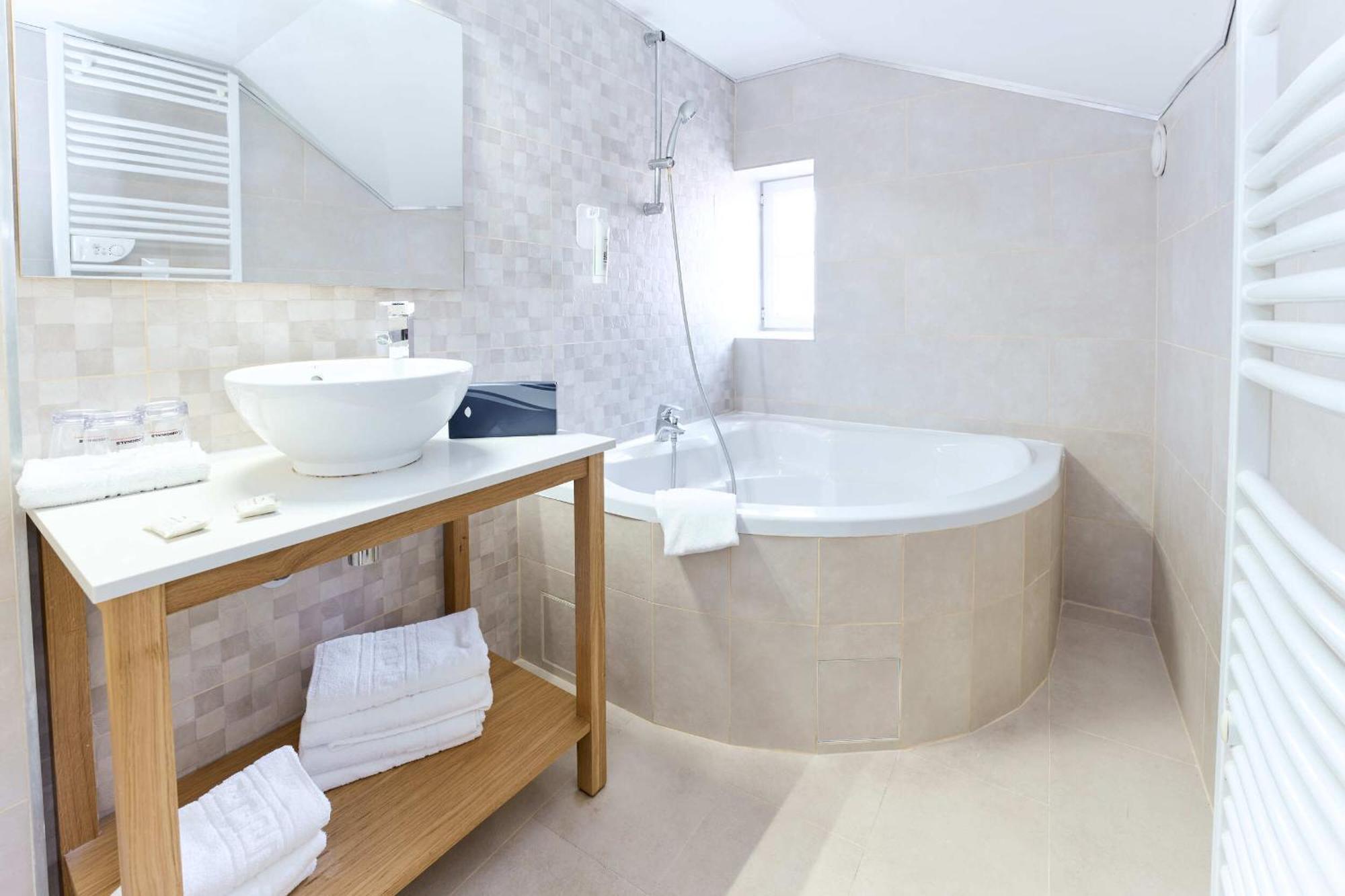 Chambre Triple Confort