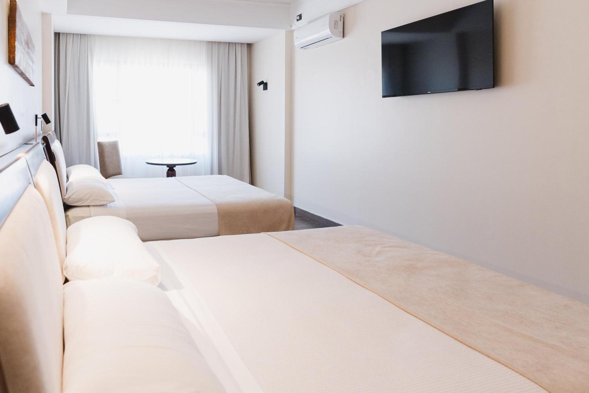 Quarto Deluxe com 2 Camas de Solteiro